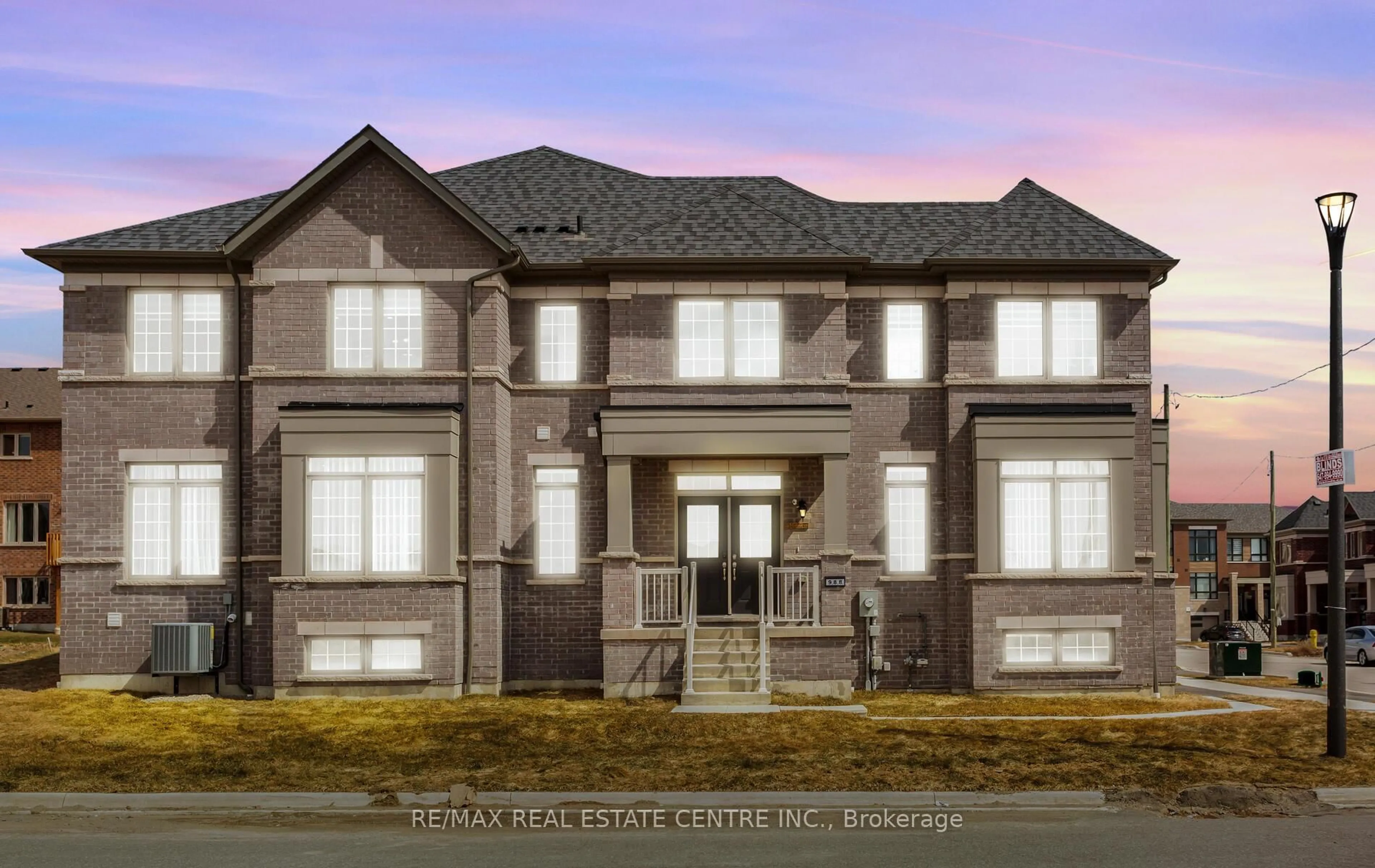 Home with brick exterior material, unknown for 988 Grosbeak Tr, Pickering Ontario L1X 0P6