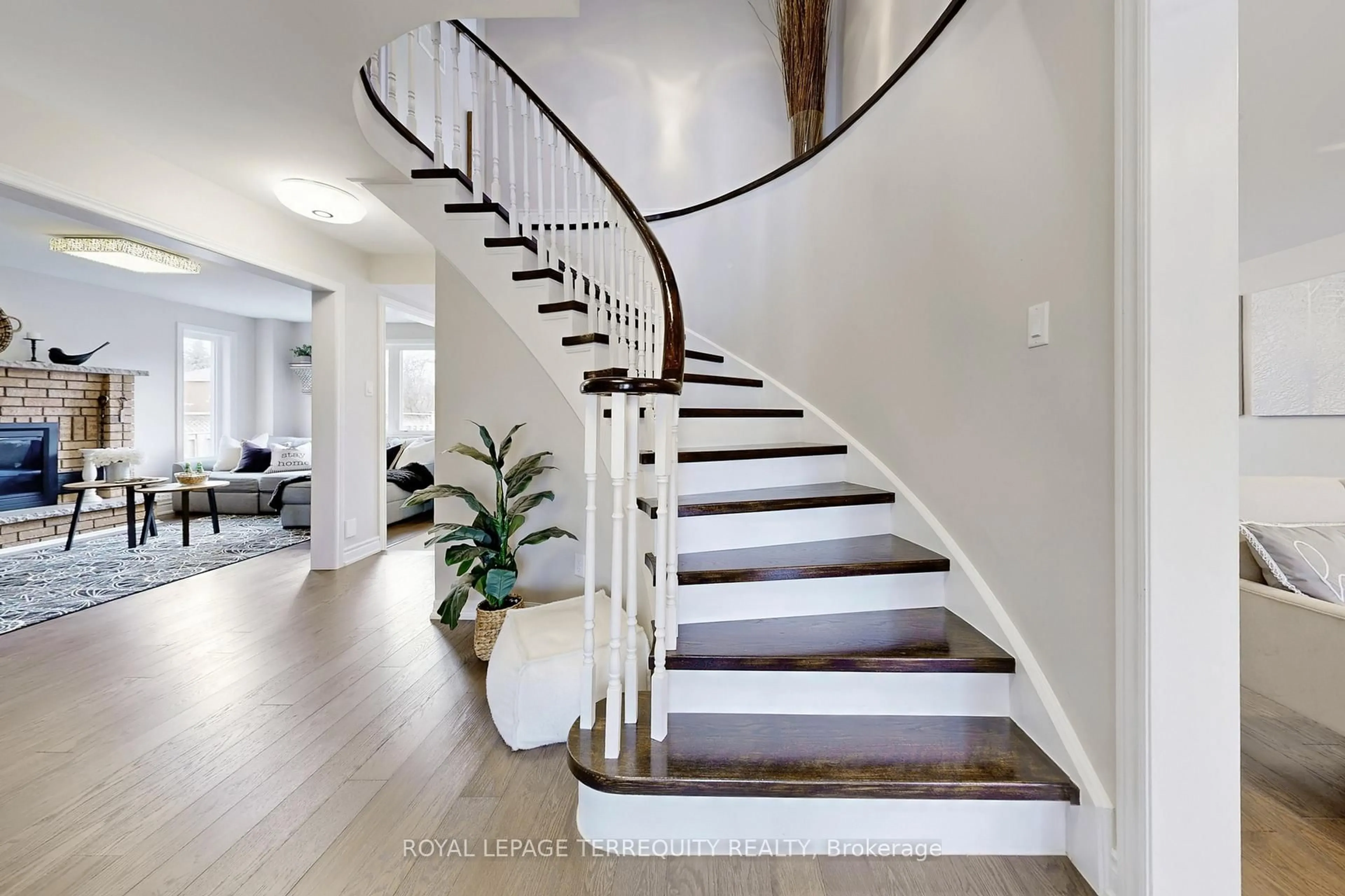 Stairs for 35 William Stephenson Dr, Whitby Ontario L1N 8J5