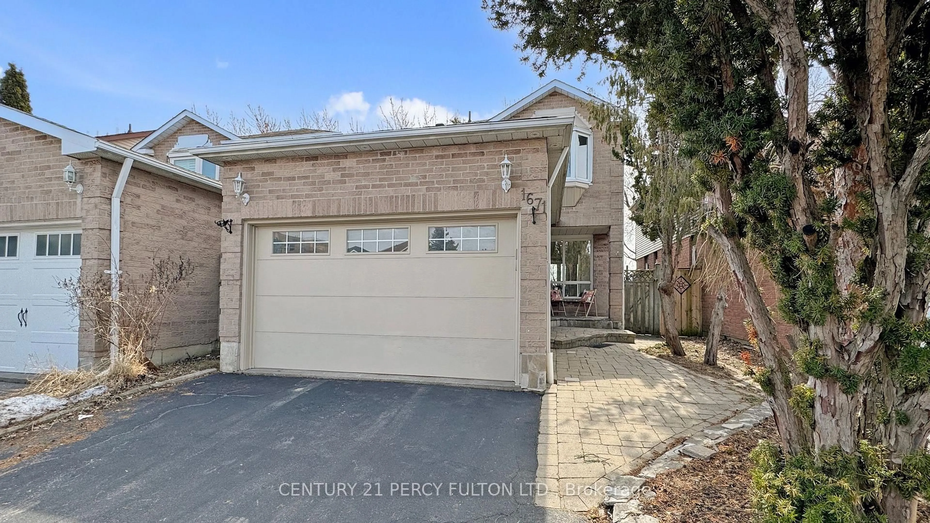 Home with brick exterior material, street for 1671 Portland Crt, Pickering Ontario L1V 5L5