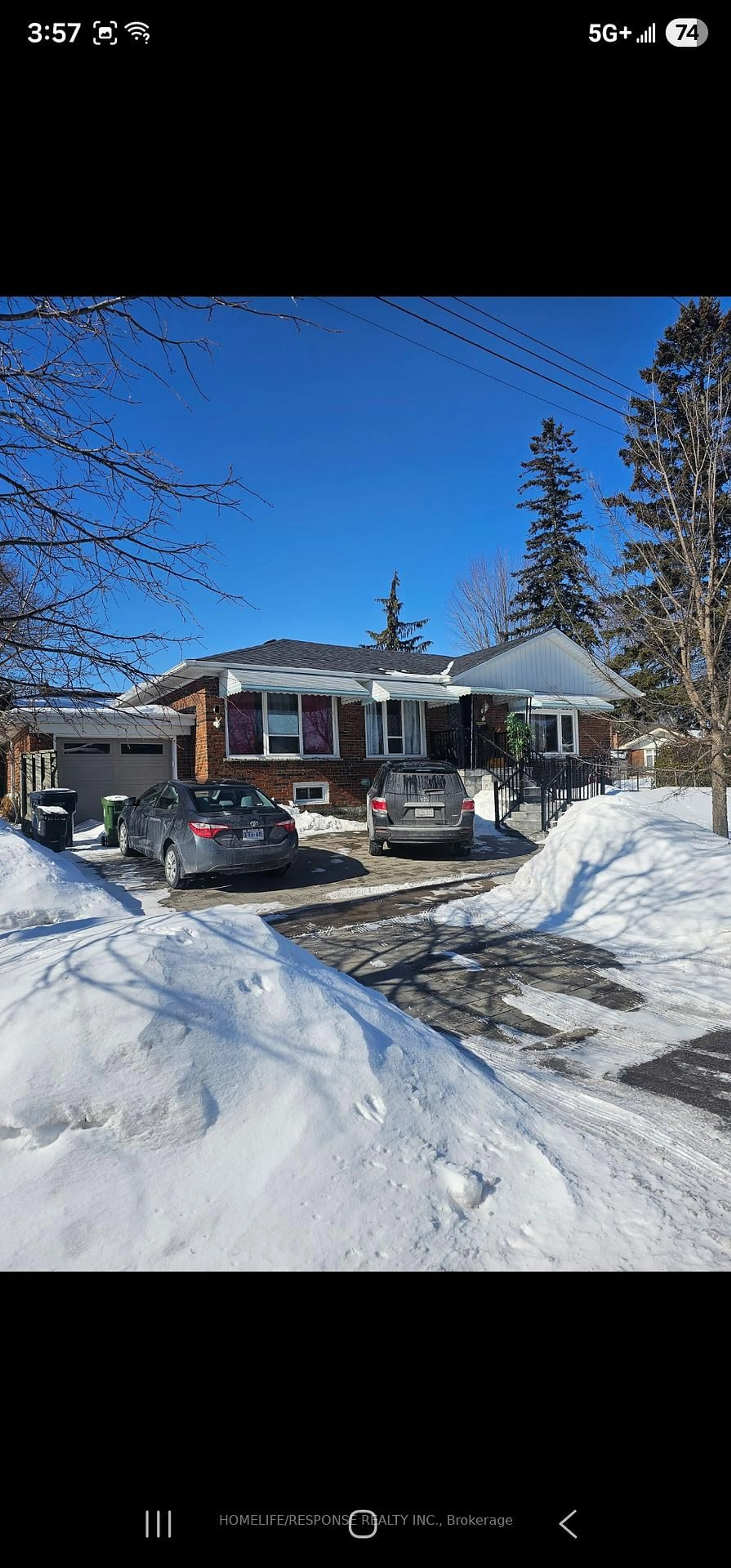 A pic from outside/outdoor area/front of a property/back of a property/a pic from drone, street for 36 GAIETY Dr, Toronto Ontario M1H 1C1