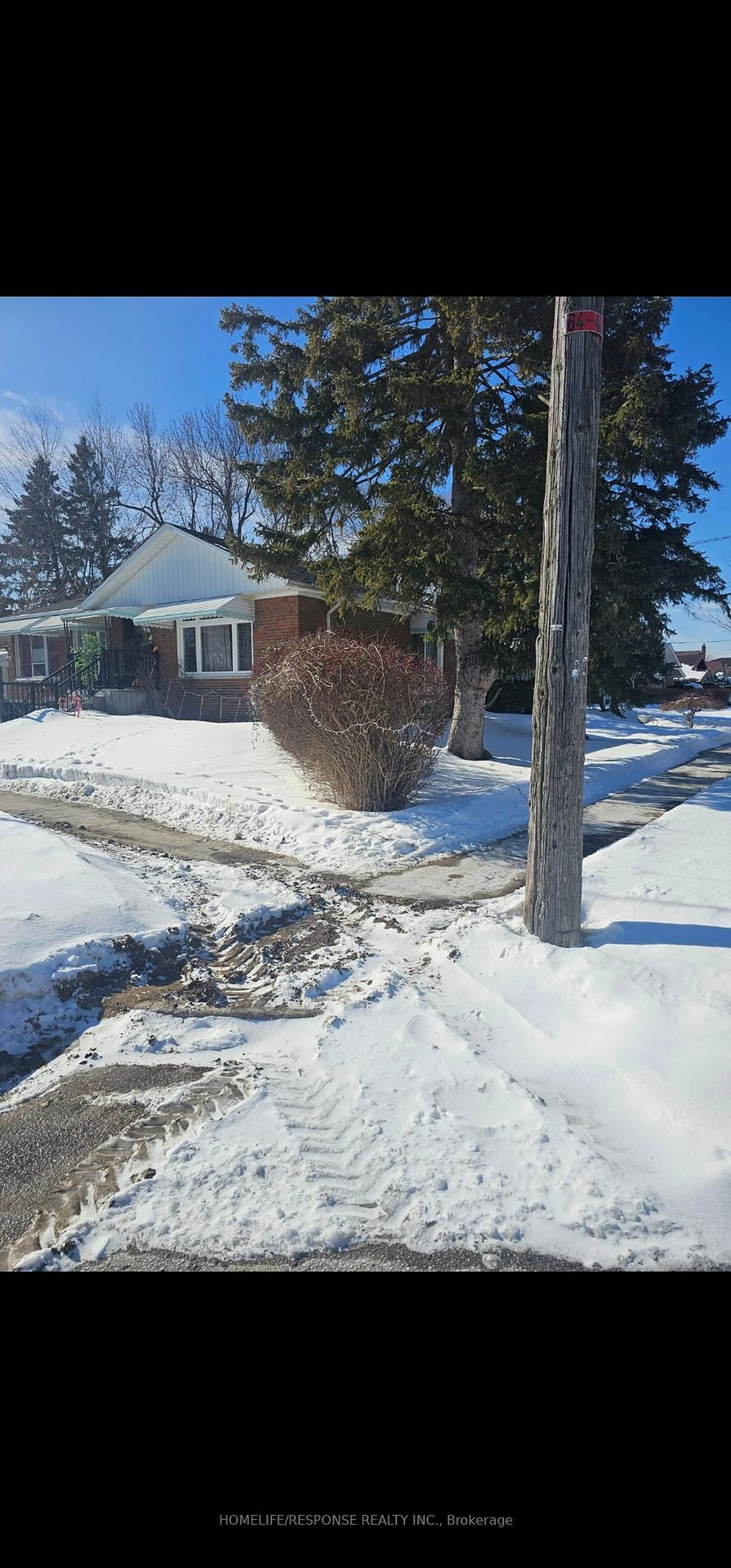 A pic from outside/outdoor area/front of a property/back of a property/a pic from drone, street for 36 GAIETY Dr, Toronto Ontario M1H 1C1