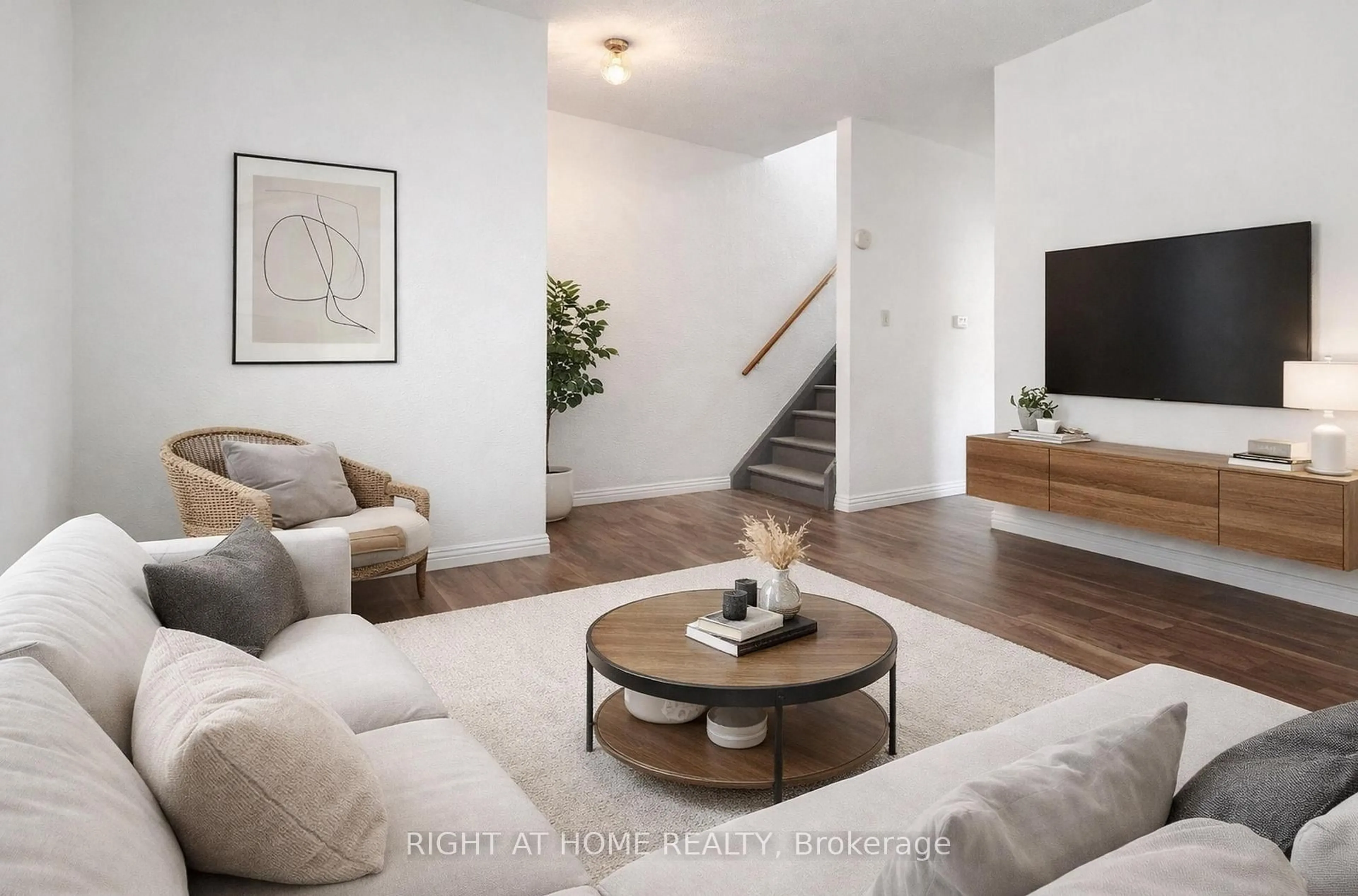 Living room with furniture, unknown for 1313 Gerrard St, Toronto Ontario M4L 1Y8