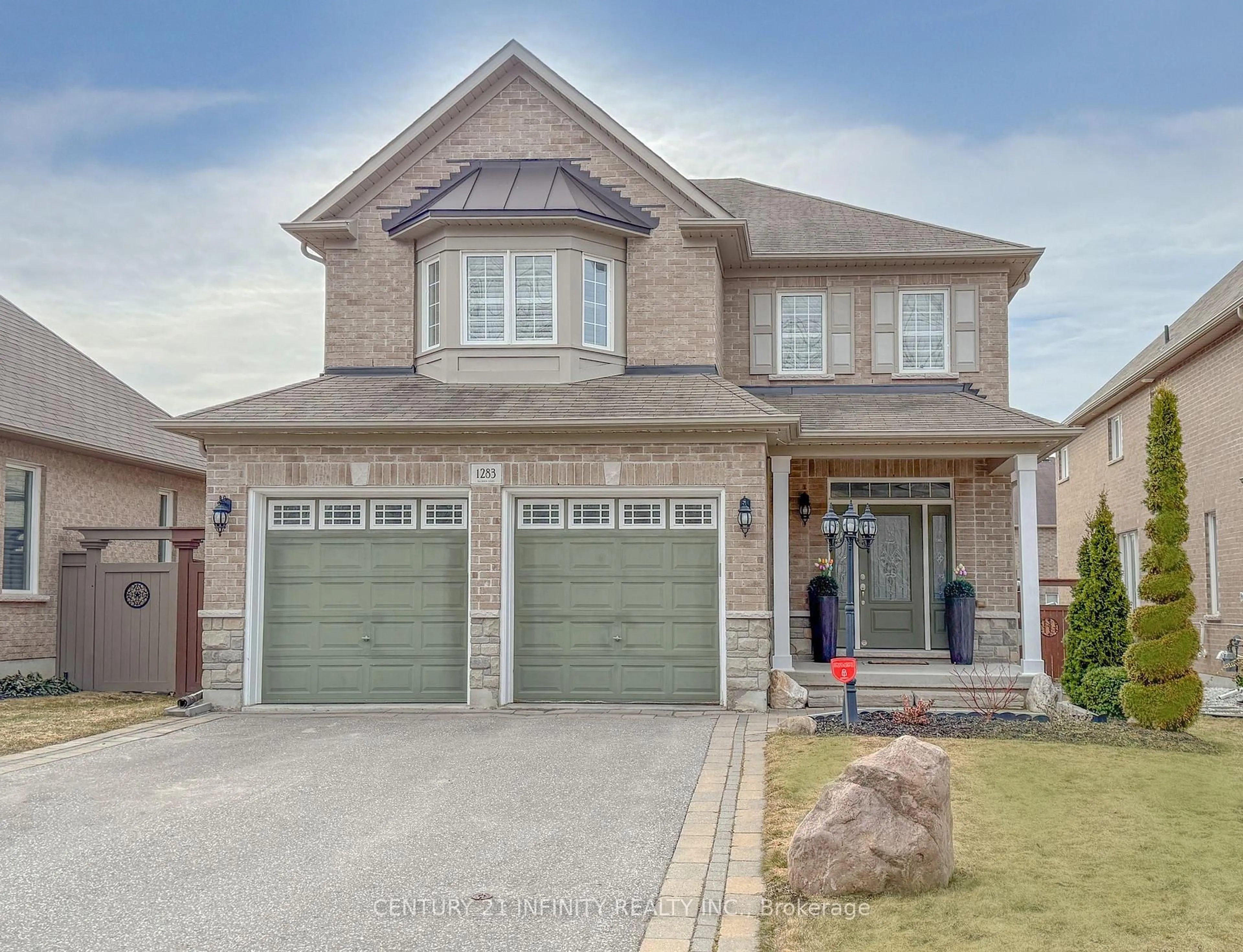 Home with brick exterior material, street for 1283 Aldsworth Cres, Oshawa Ontario L1K 0S5