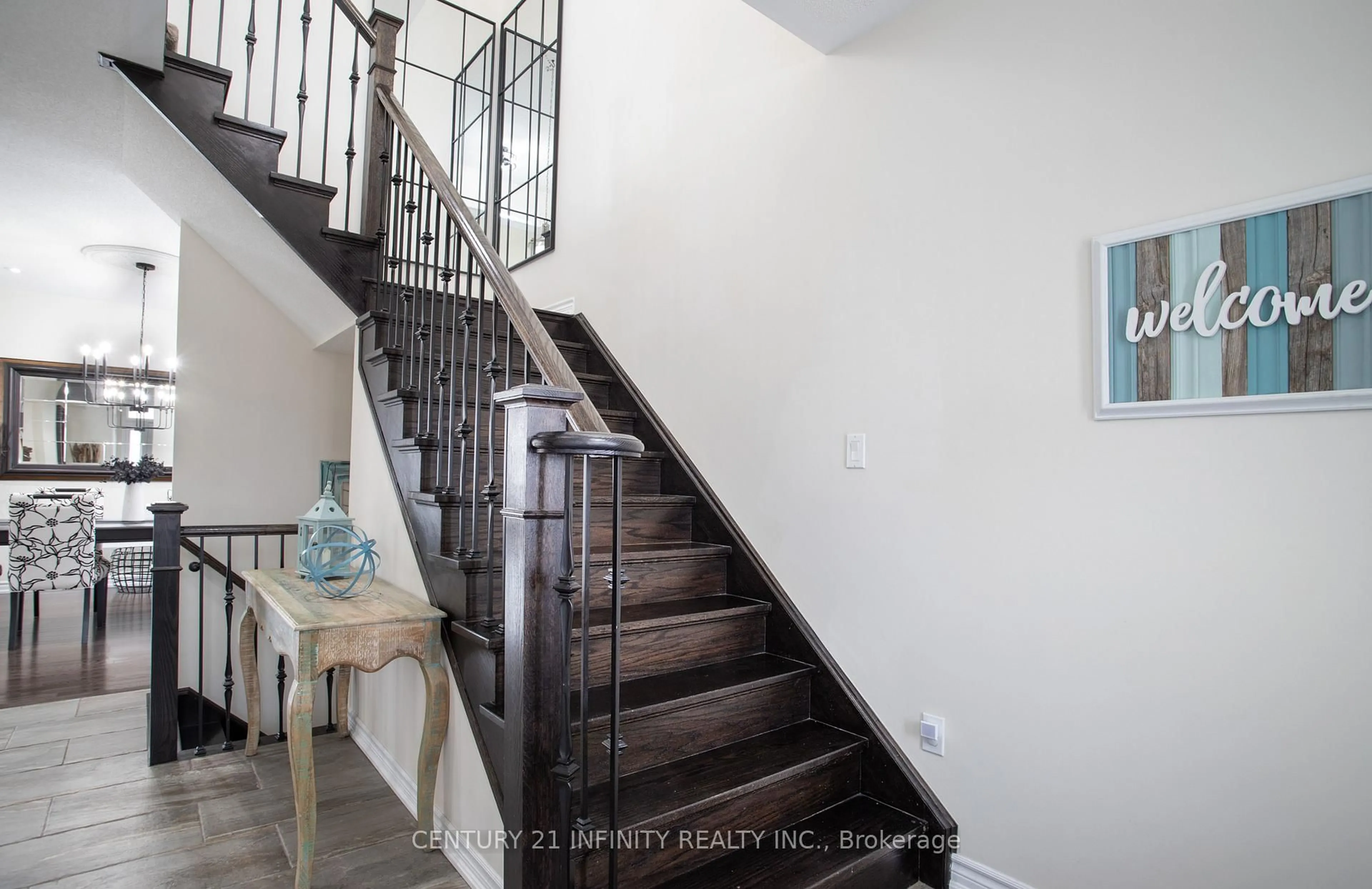 Stairs for 1283 Aldsworth Cres, Oshawa Ontario L1K 0S5