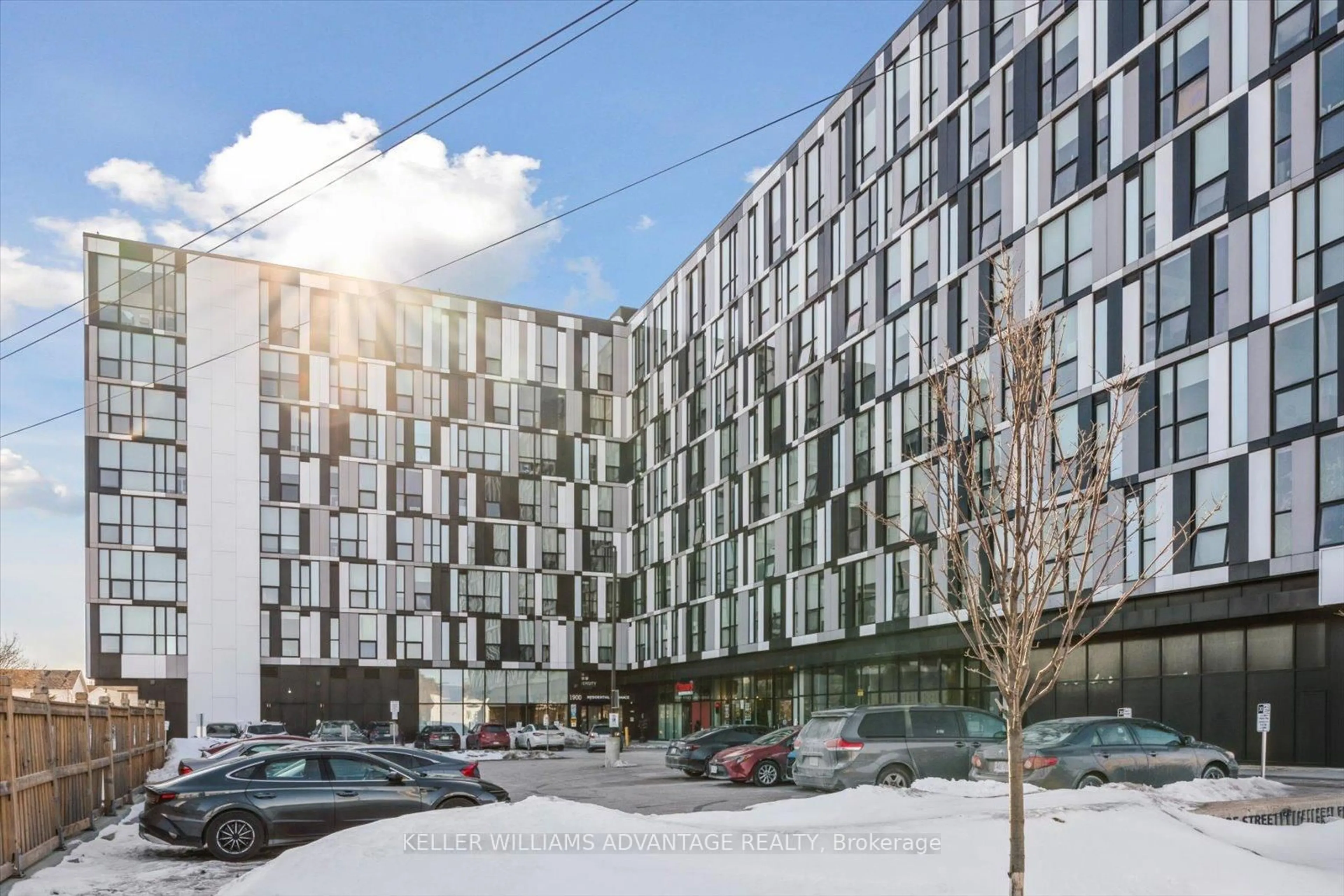 Unknown for 1900 Simcoe St #434, Oshawa Ontario L1G 4Y3