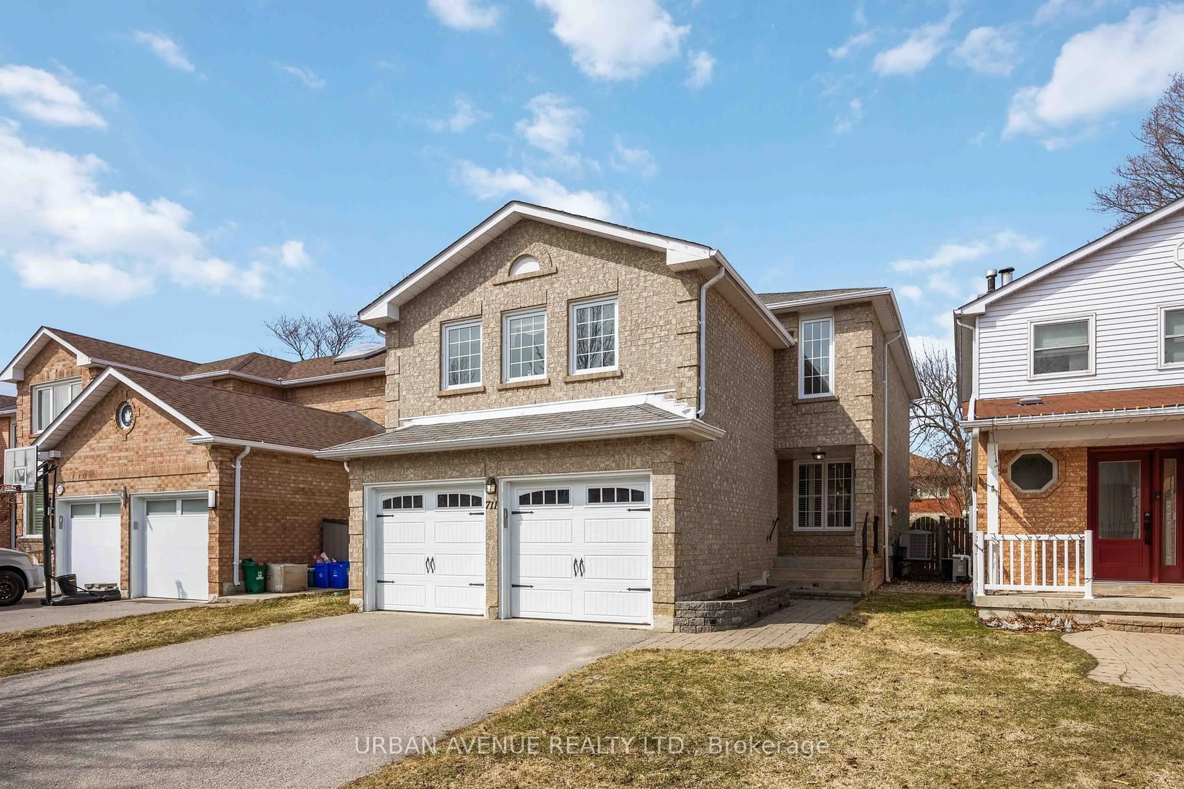 Home with brick exterior material, street for 711 Cowan Circ, Pickering Ontario L1W 3K6