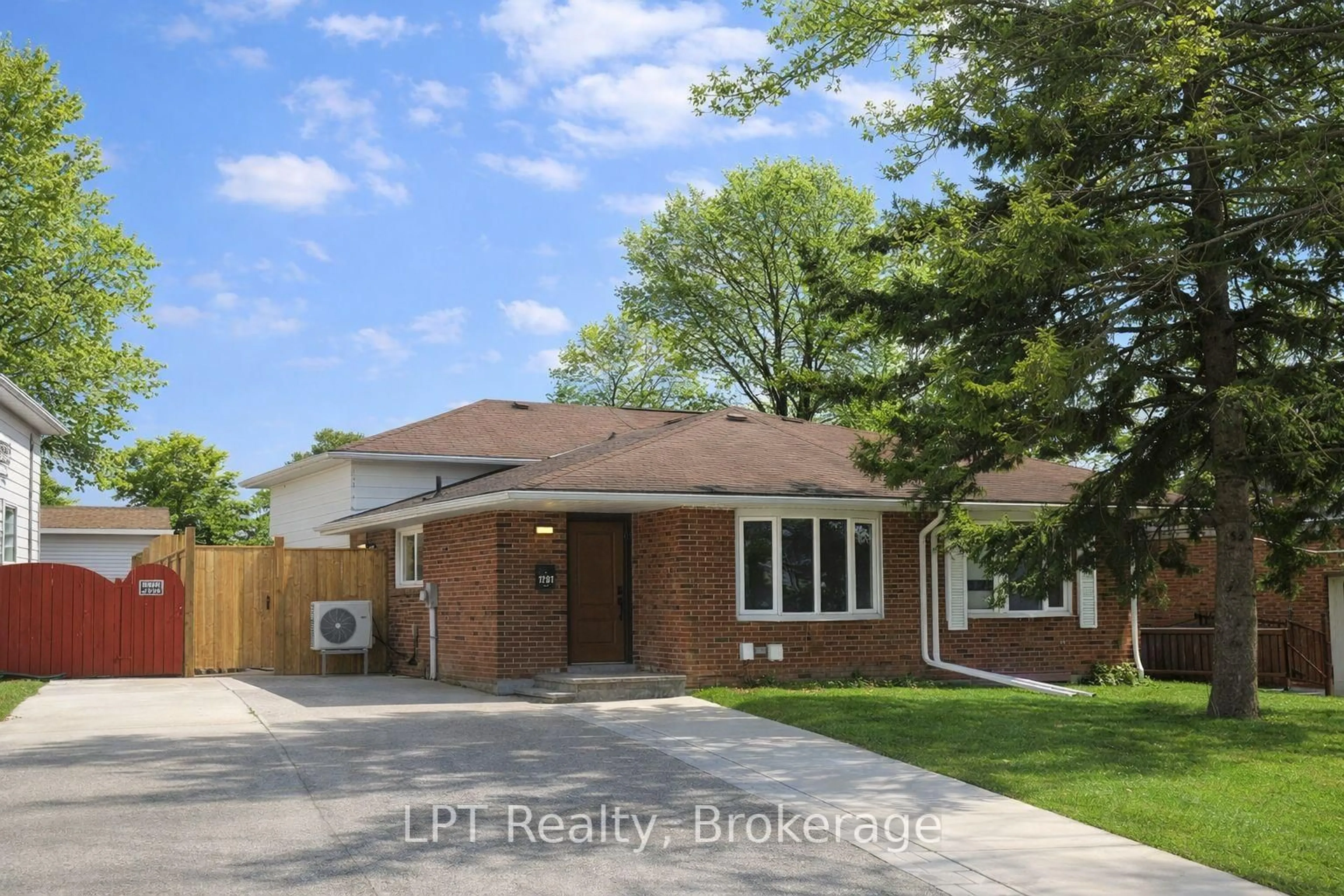 Home with brick exterior material, street for 1281 Oxford St, Oshawa Ontario L1J 3W5
