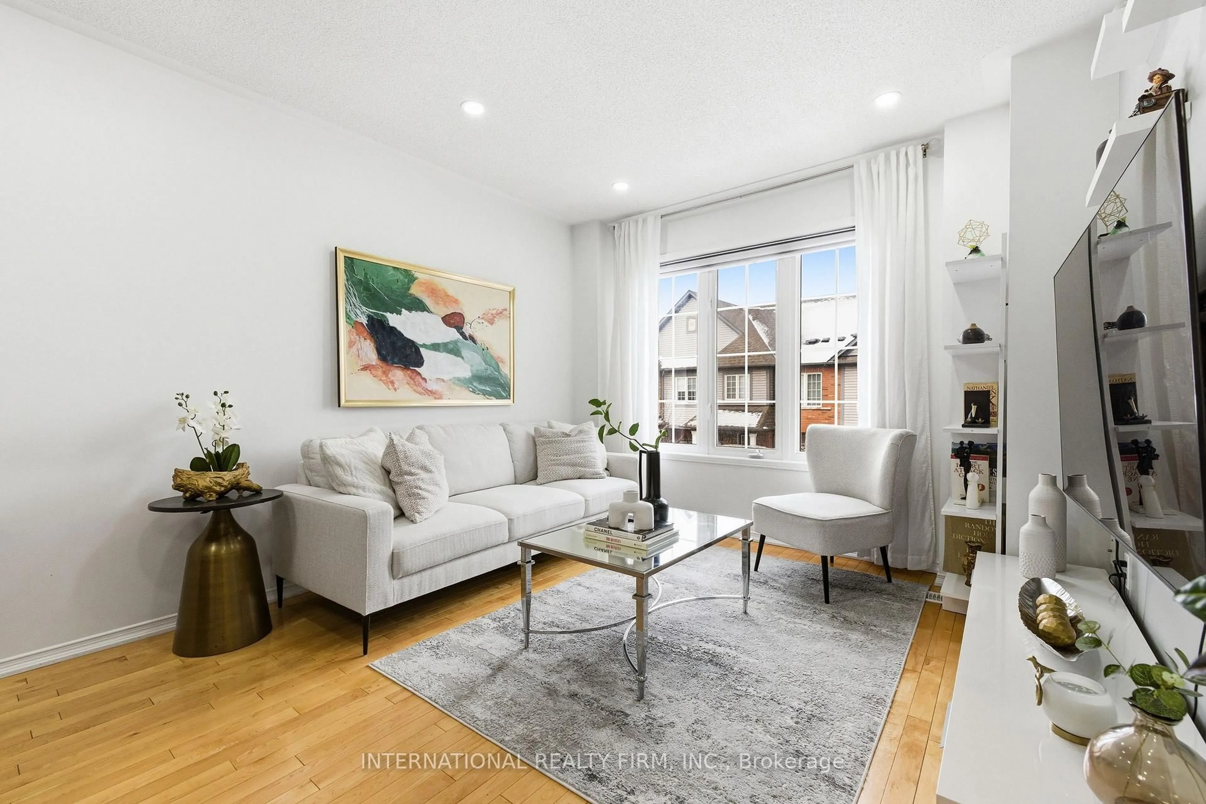 Living room with furniture, unknown for 35 Ventura Lane, Ajax Ontario L1T 0C4