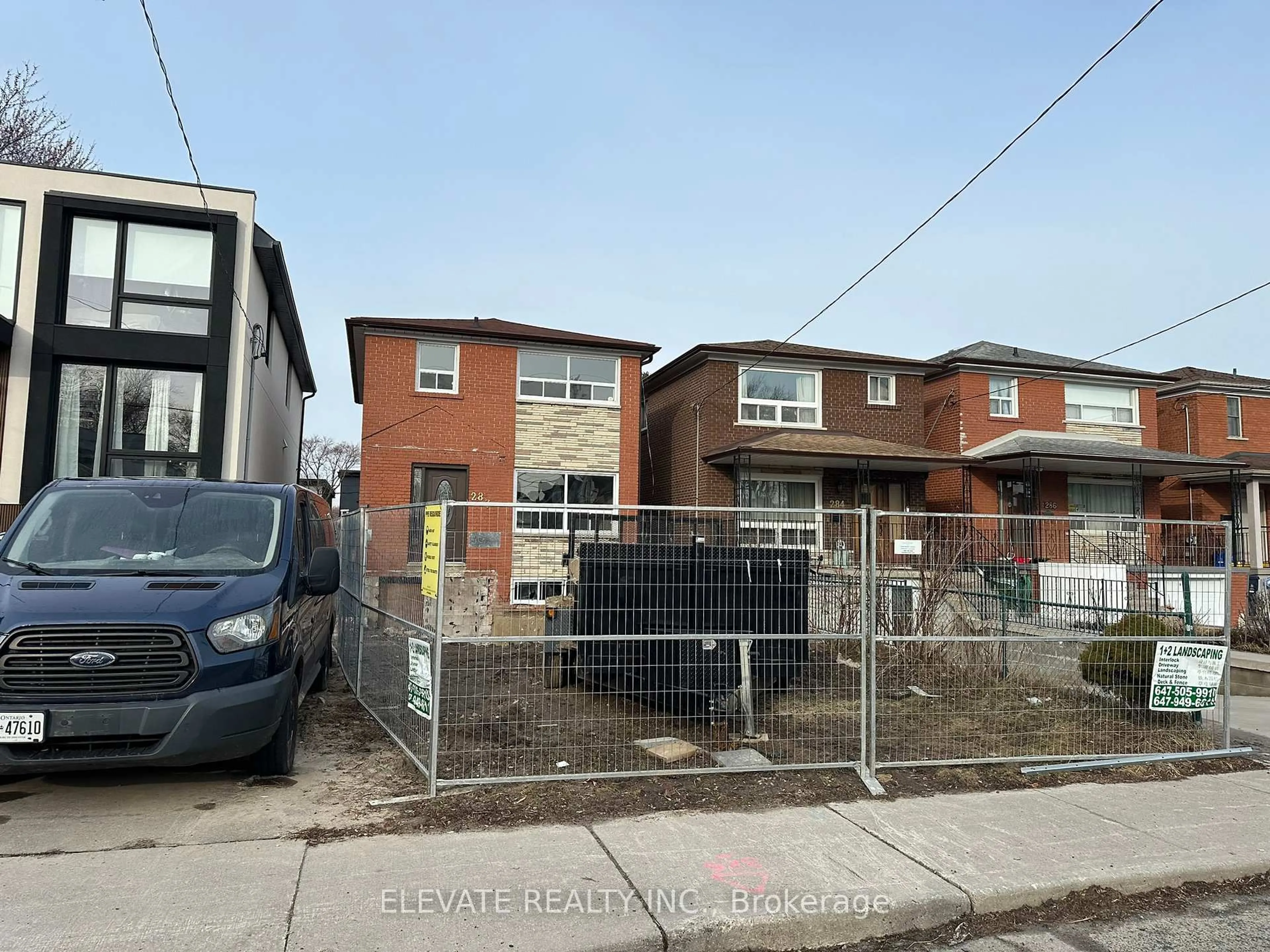 A pic from outside/outdoor area/front of a property/back of a property/a pic from drone, street for 282 Westlake Ave, Toronto Ontario M4C 4T6
