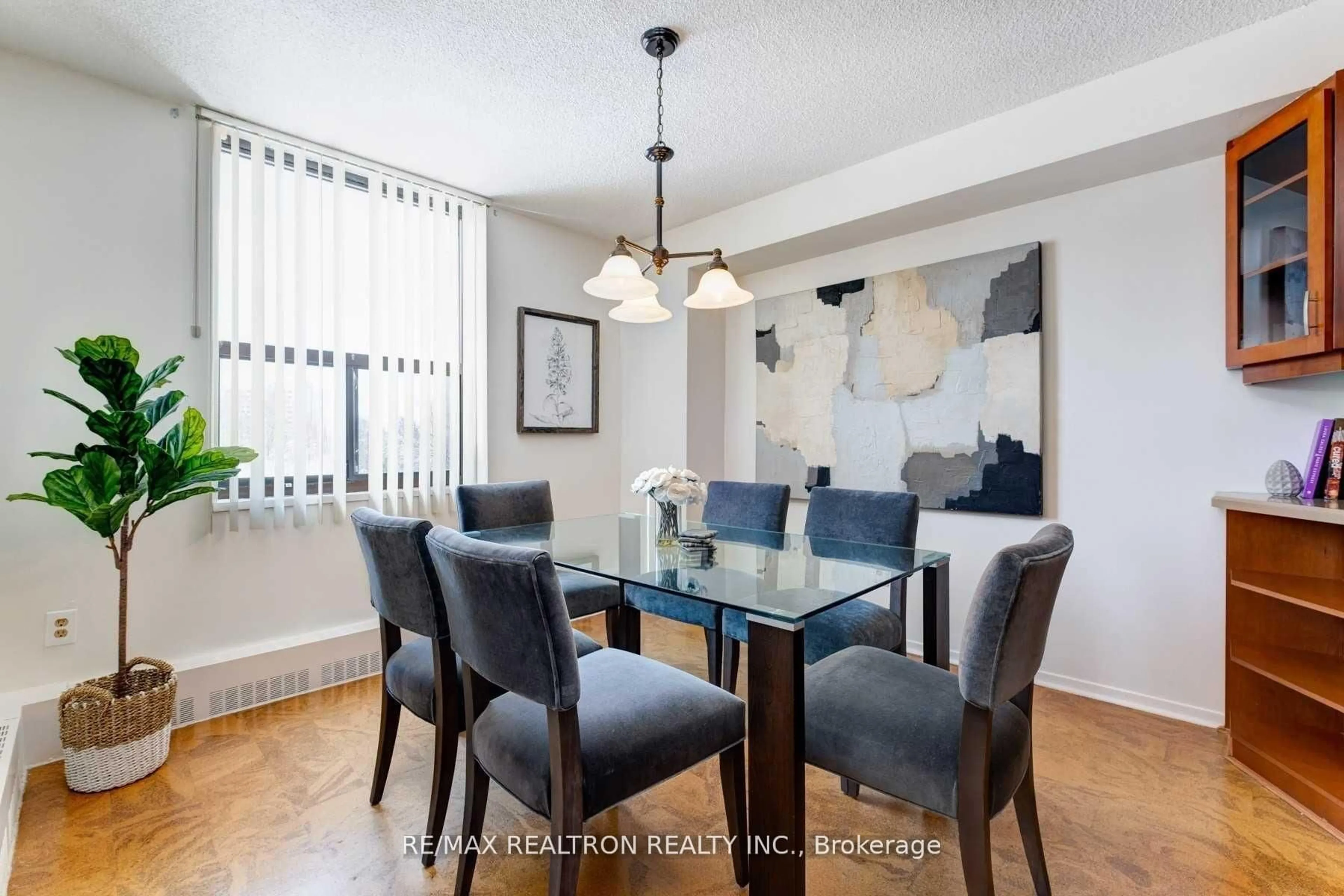 Dining room, unknown for 90 Ling Rd #404, Toronto Ontario M1E 4Y3