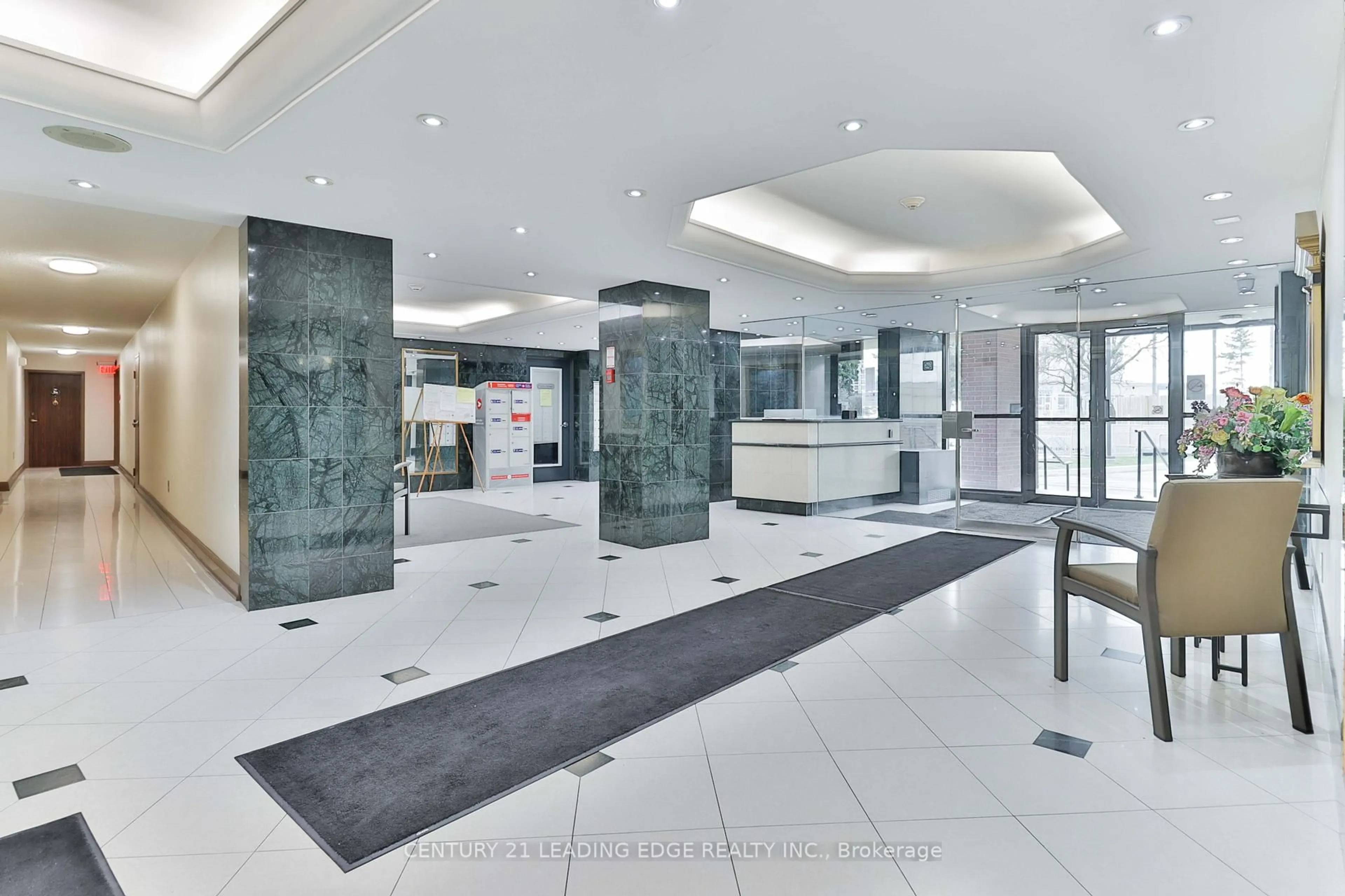 Lobby for 2365 Kennedy Rd #1804, Toronto Ontario M1T 3S6