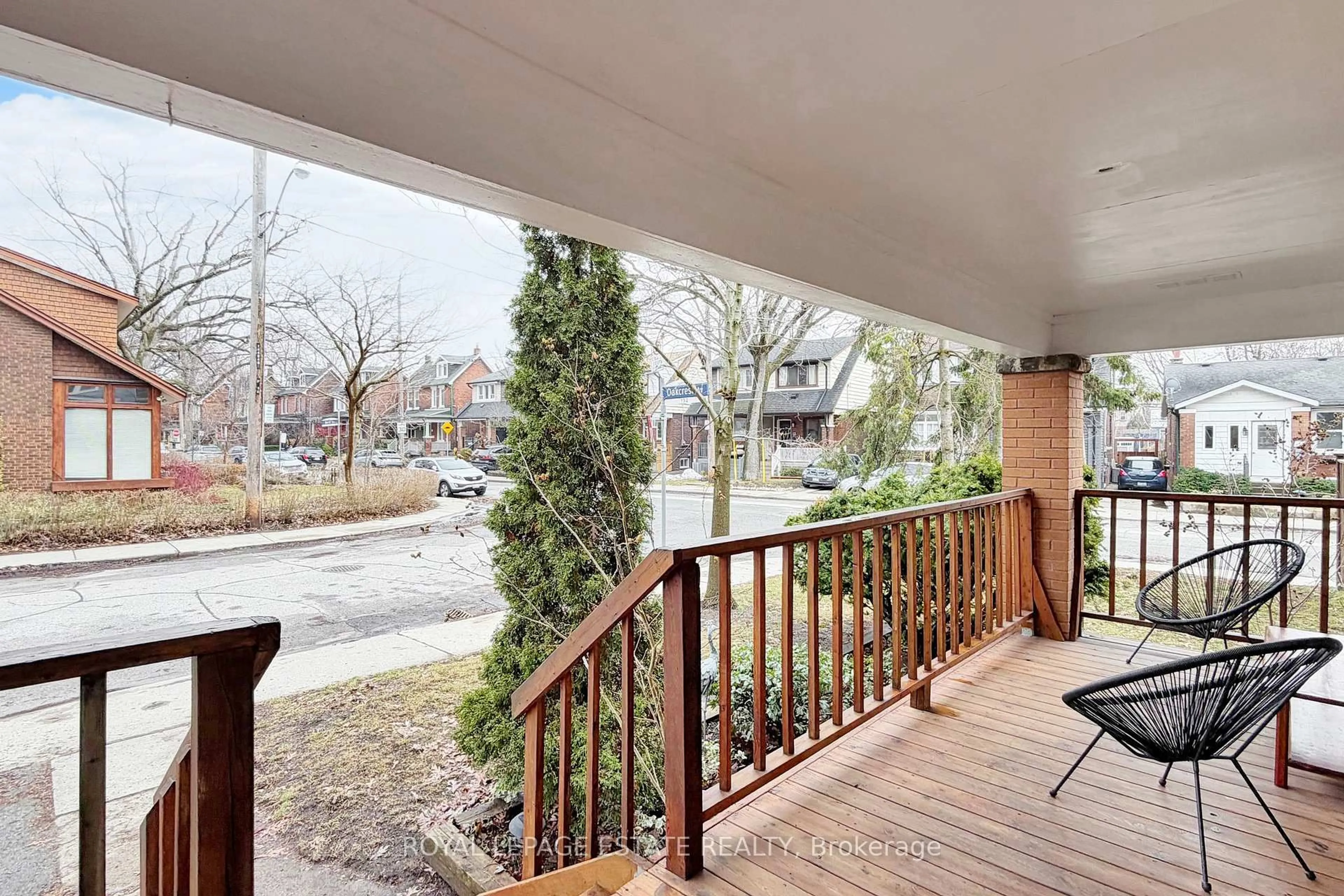 Patio, street for 2 Beck Ave, Toronto Ontario M4C 4L5