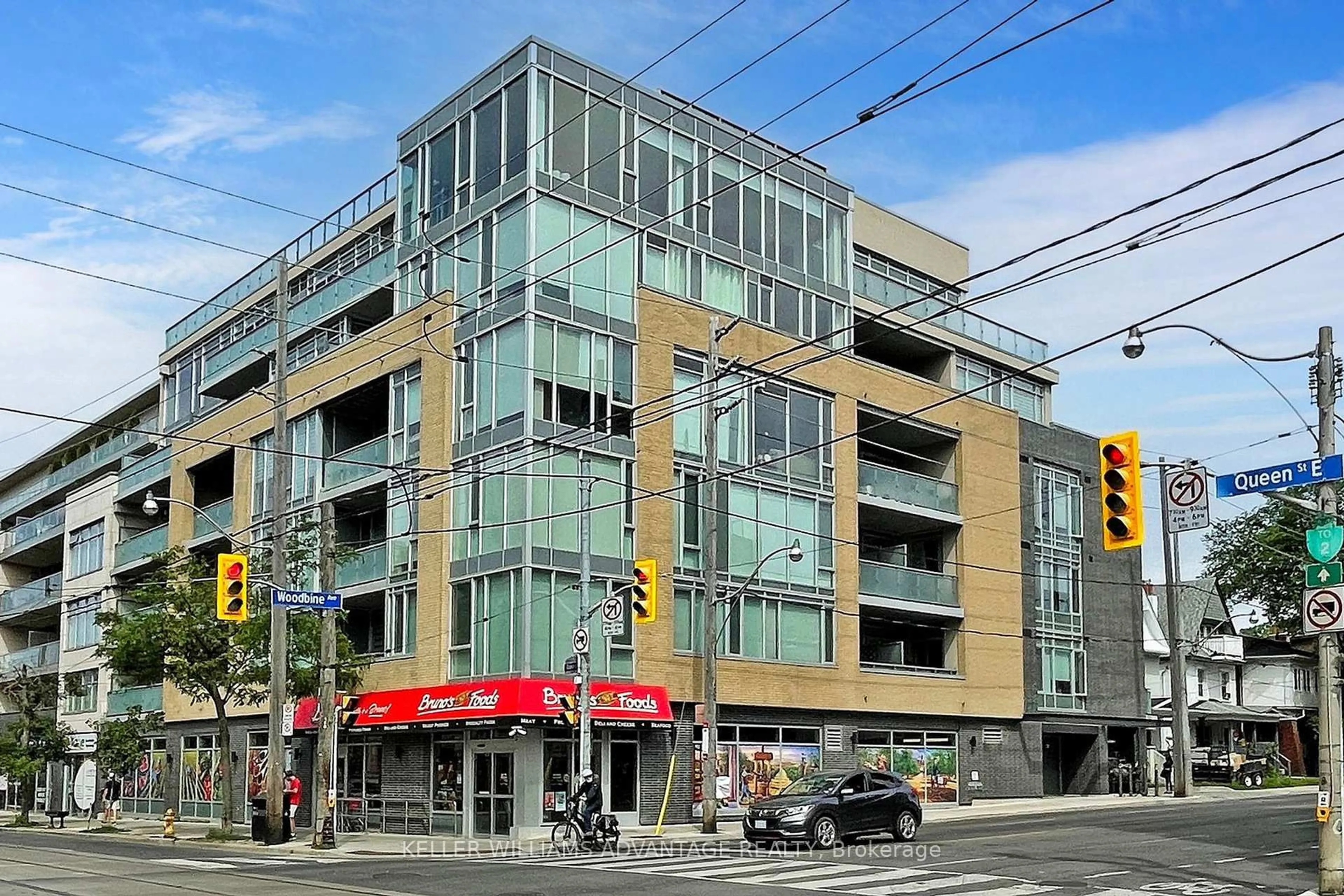 Unknown for 200 Woodbine Ave #308, Toronto Ontario M4L 3P2