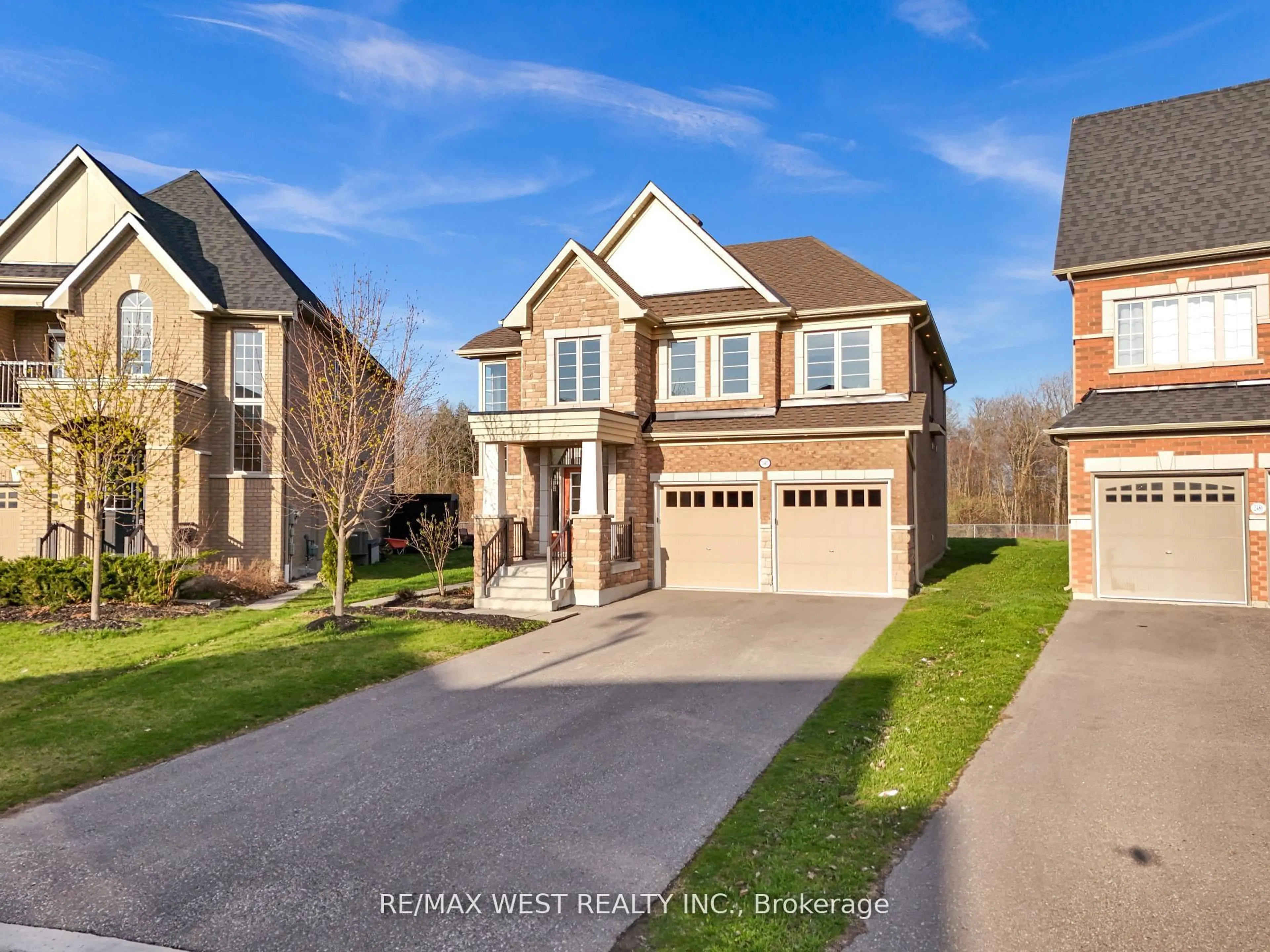 Home with brick exterior material, street for 2485 Bandsman Cres, Oshawa Ontario L1L 0M1