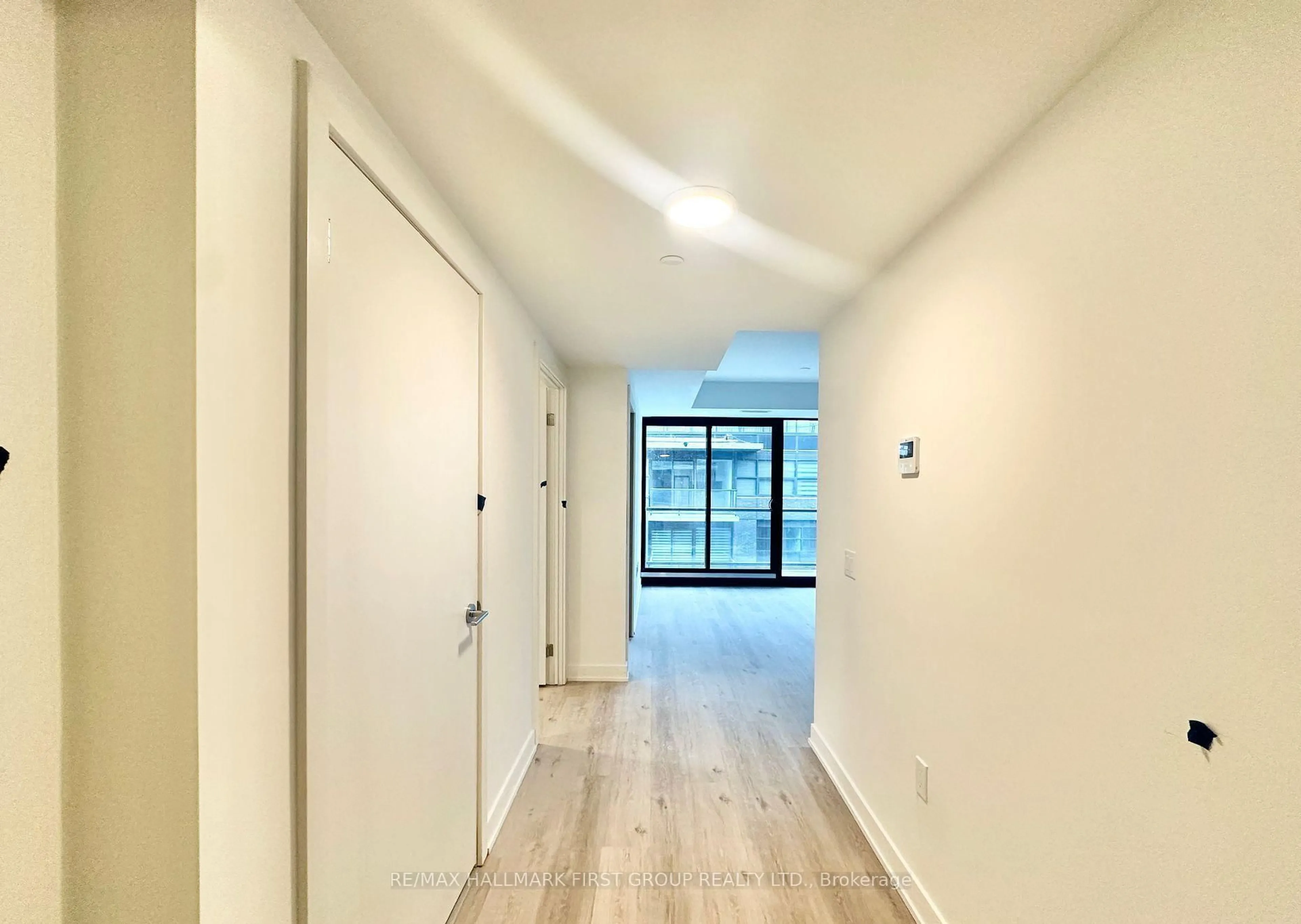 A pic of a room for 1610 Charles St #444, Whitby Ontario L1N 0P5