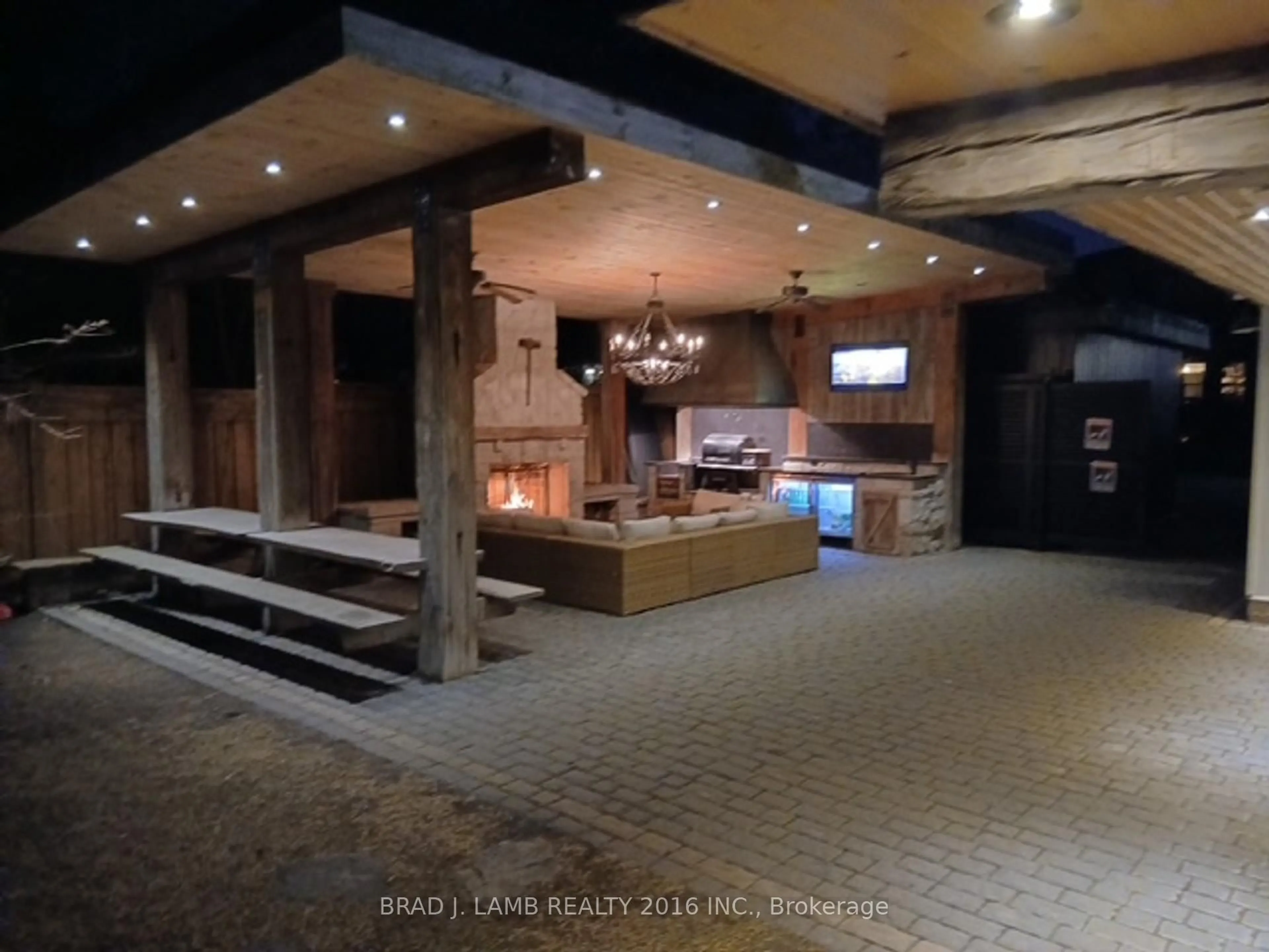 Lobby for 111 Woodbine Ave, Toronto Ontario M4L 3P1