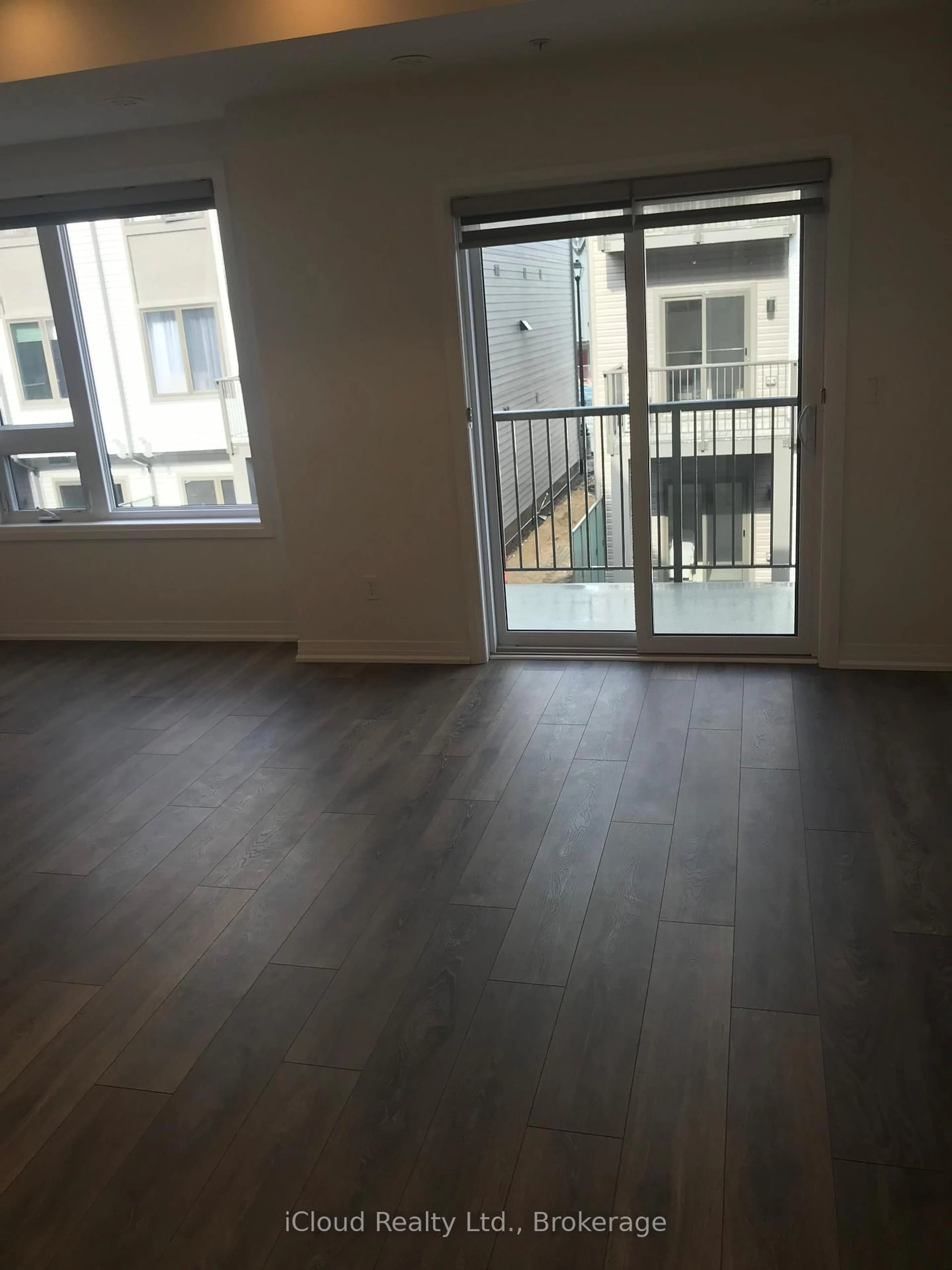 A pic of a room for 2635 William Jackson Dr #114, Pickering Ontario L1X 0L2