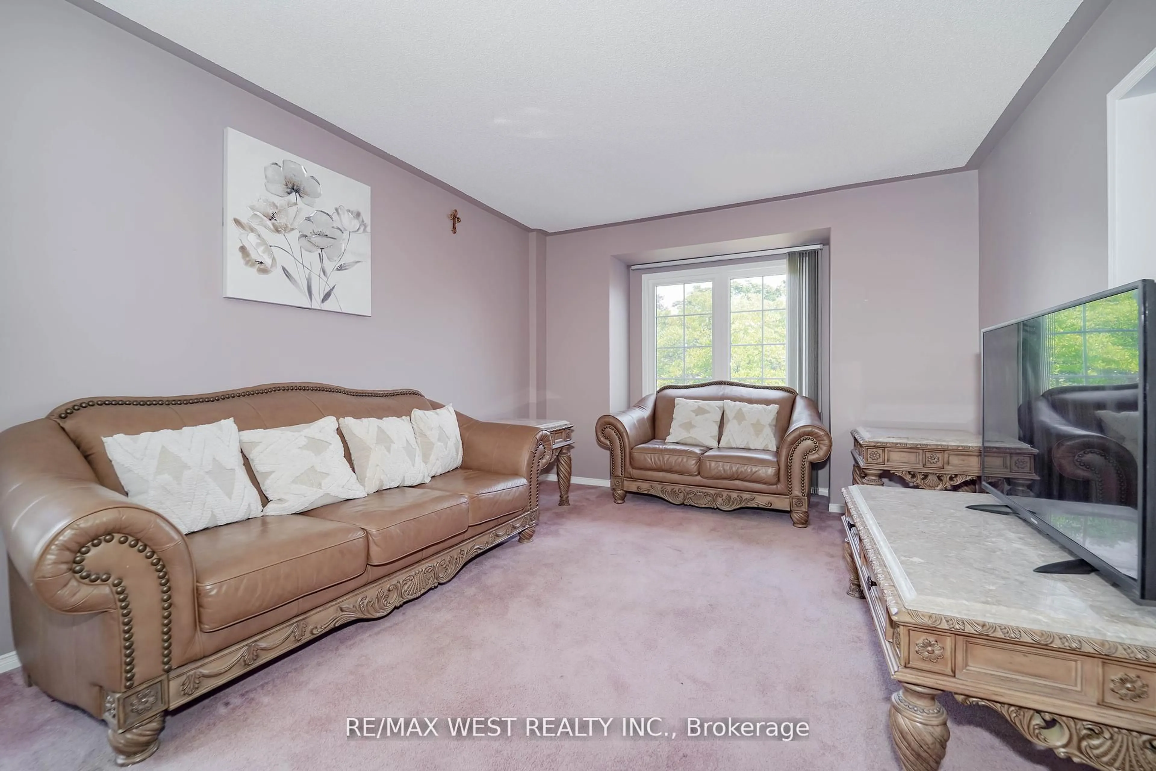 Living room with furniture, unknown for 1976 Edenwood Dr, Oshawa Ontario L1G 7Y1