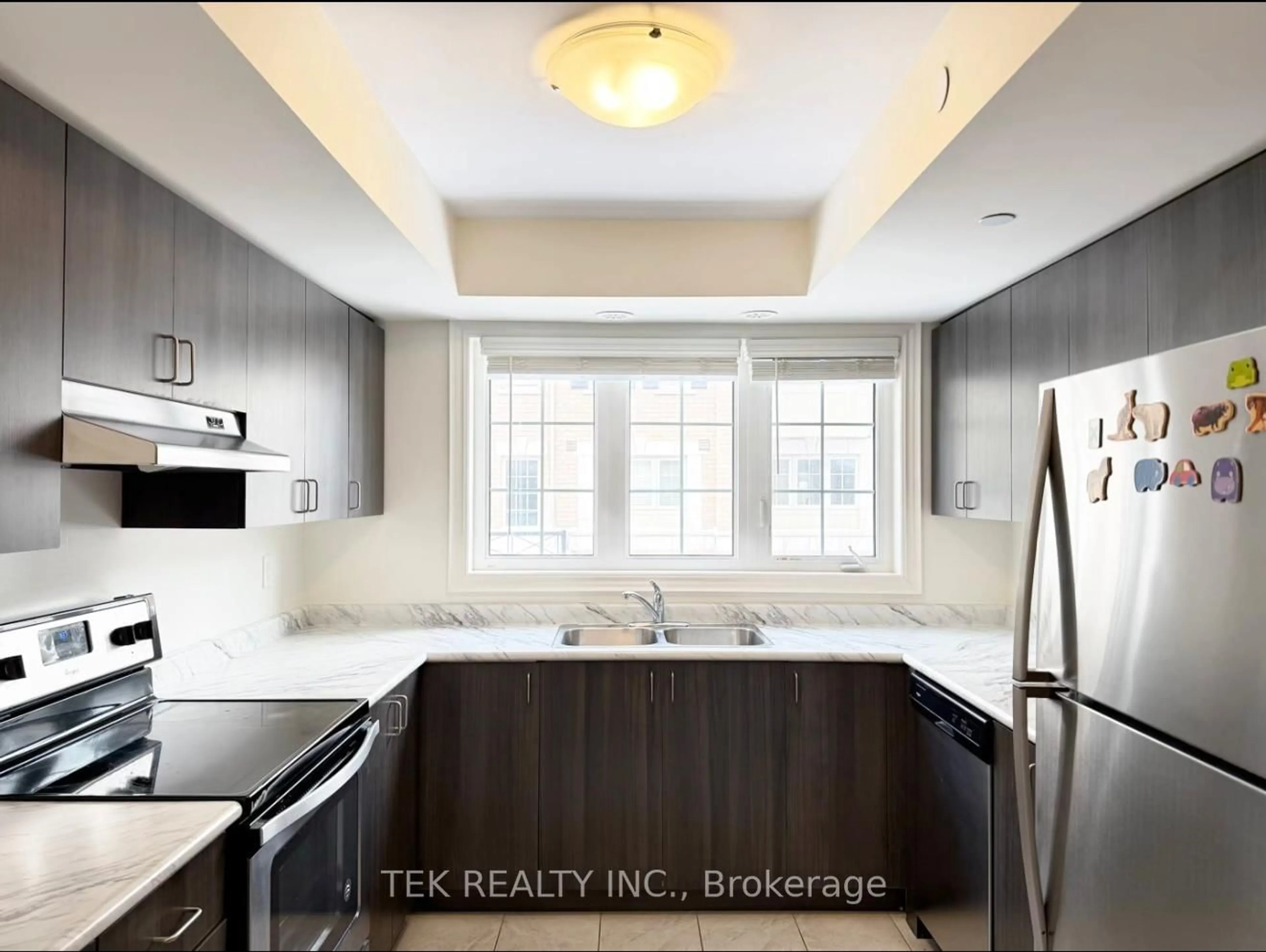 Open concept kitchen, ceramic/tile floor for 2283 Chevron Prince Path #480, Oshawa Ontario L1L 0K8