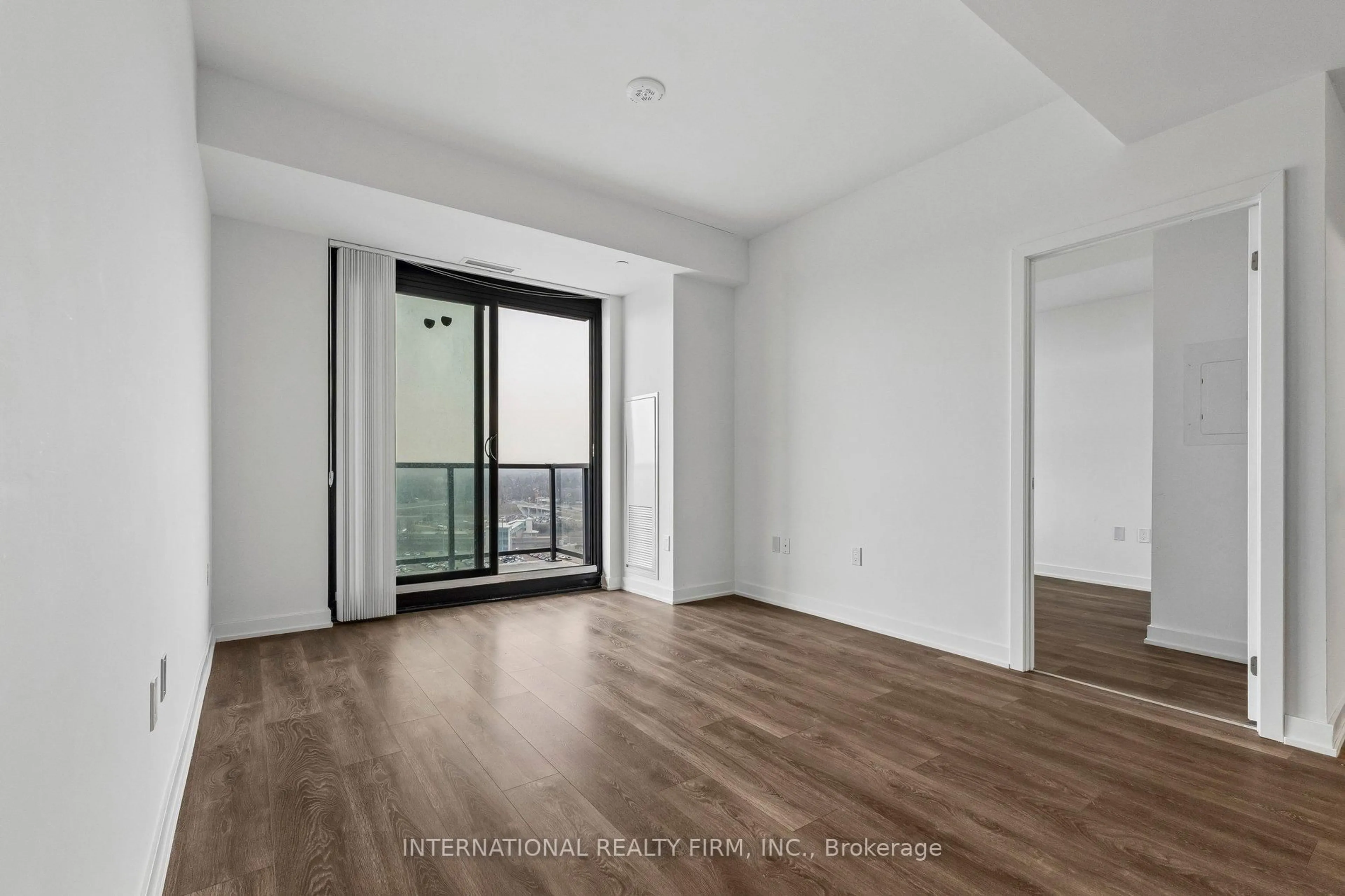 A pic of a room for 1606 Charles St #1701, Whitby Ontario L1N 0P1