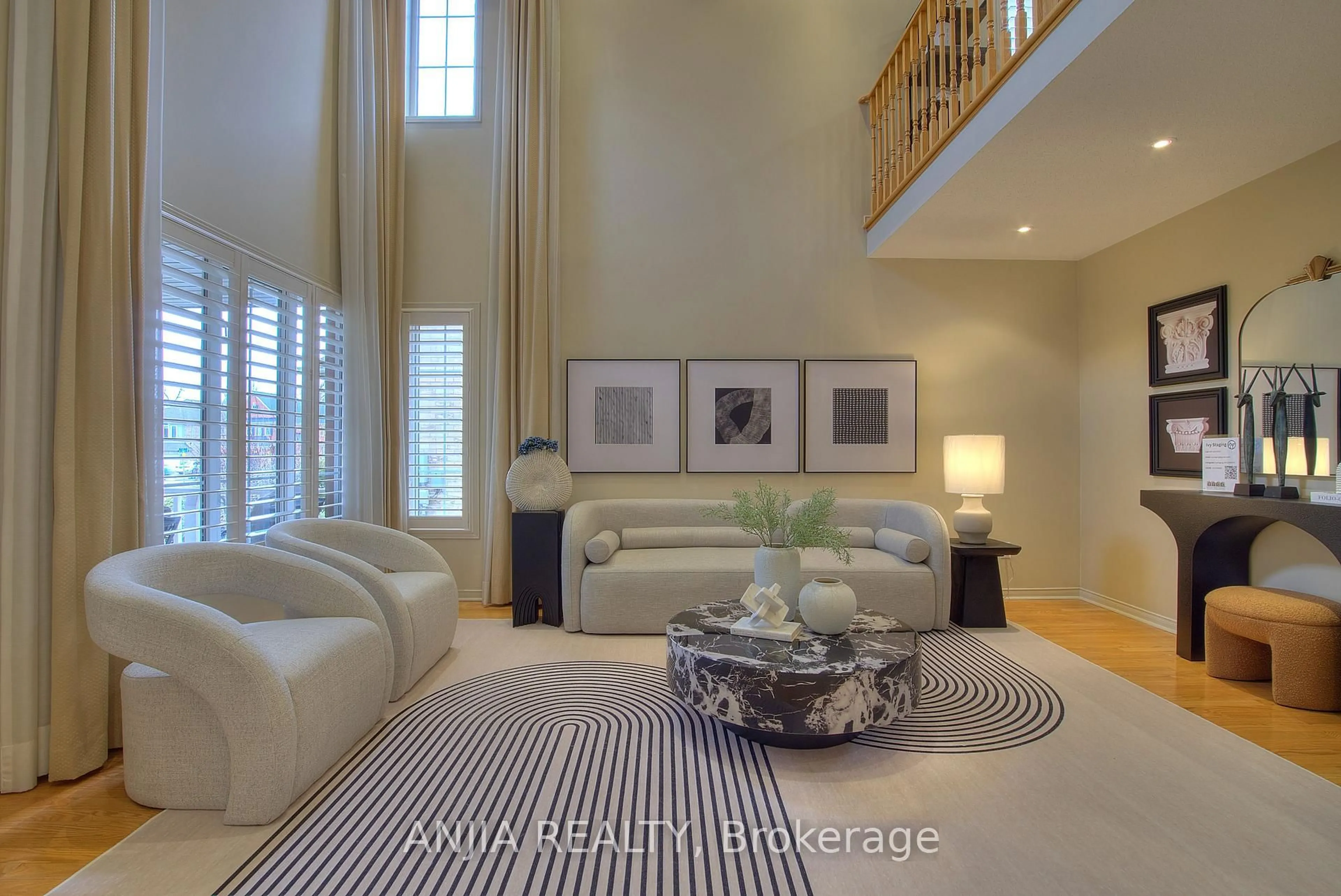 Living room with furniture, unknown for 8 Twin Streams Rd, Whitby Ontario L1P 1P1