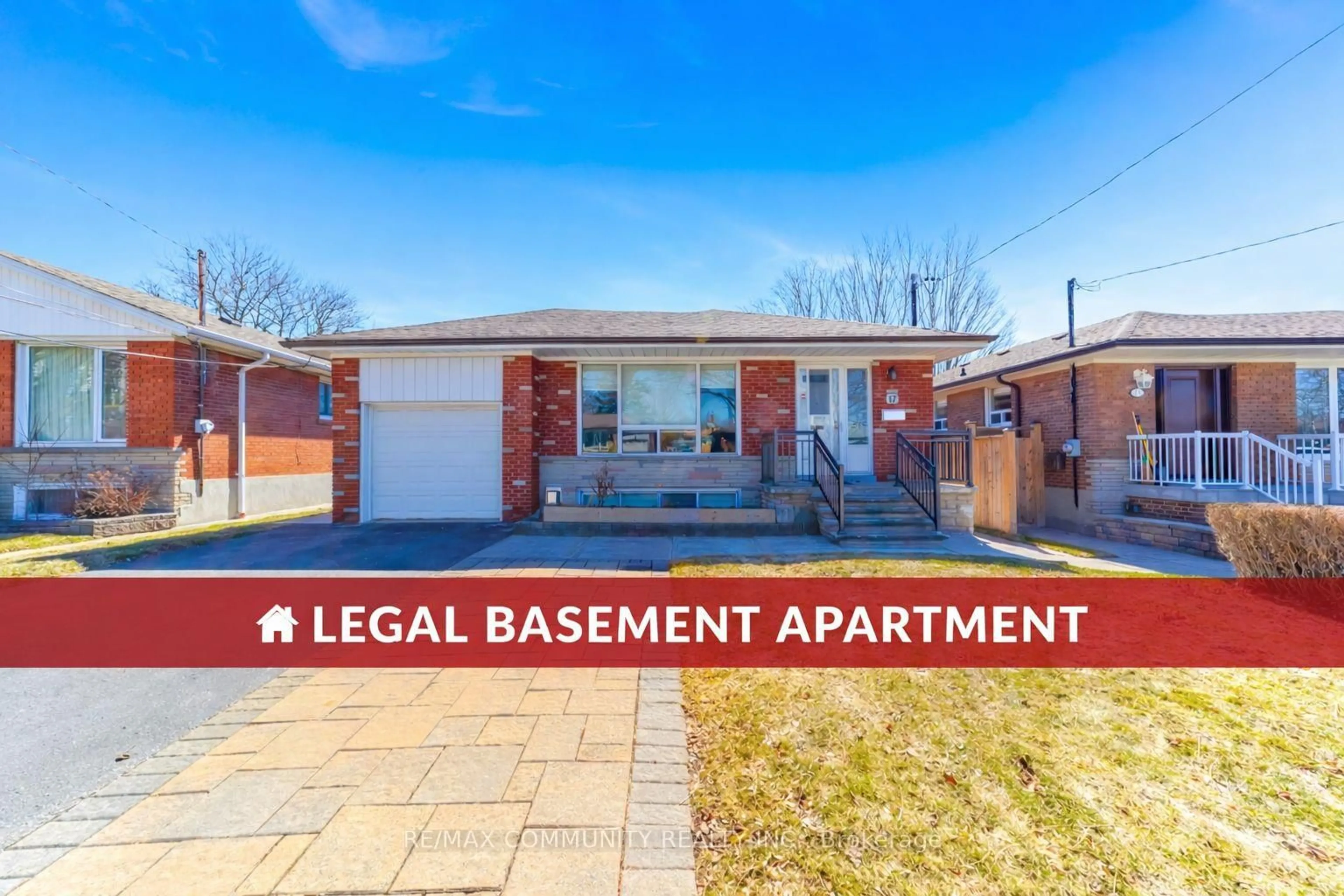 A pic from outside/outdoor area/front of a property/back of a property/a pic from drone, street for 17 Madrid St, Toronto Ontario M1P 4L7