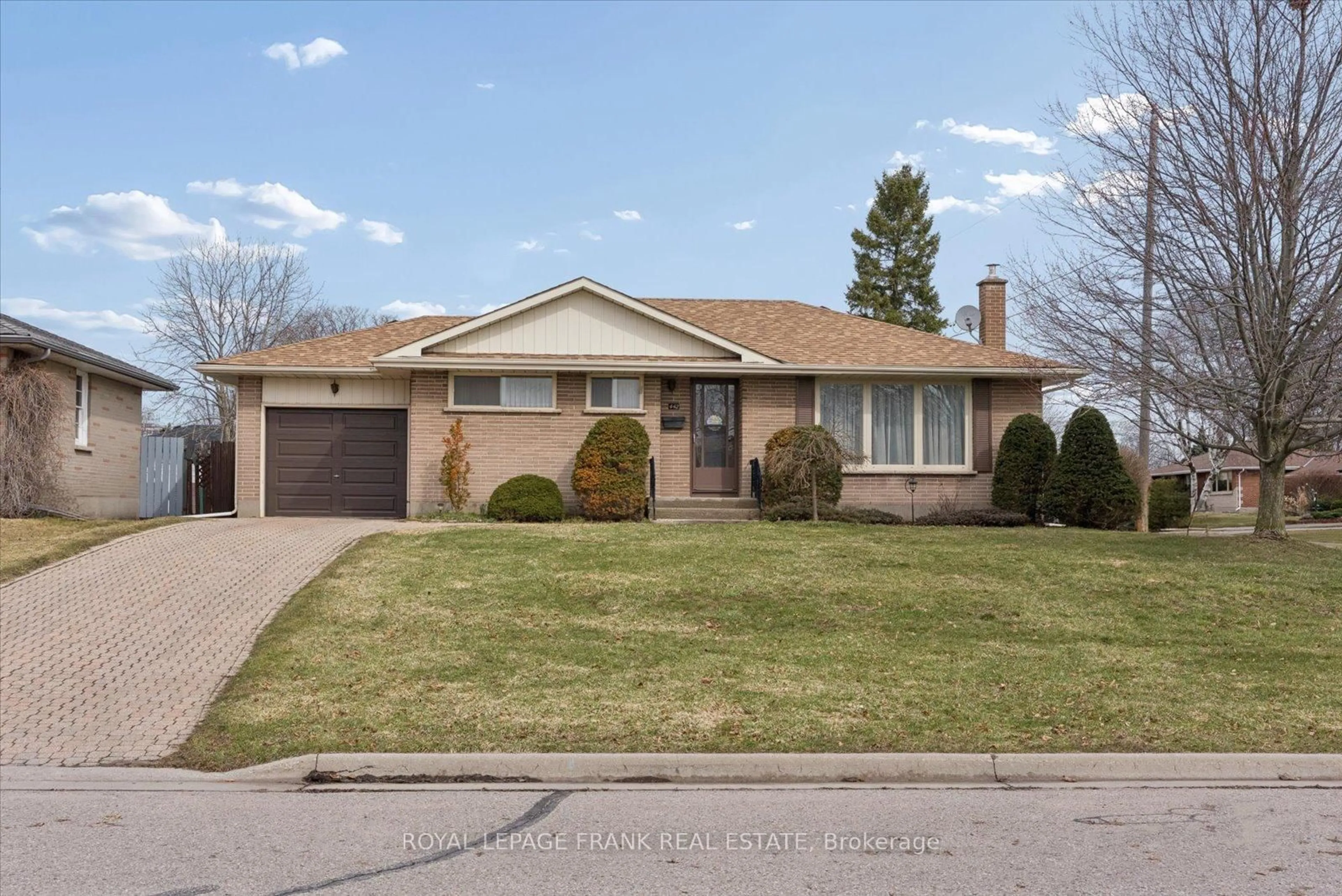 Home with brick exterior material, street for 442 Cunningham Ave, Oshawa Ontario L1J 3C2