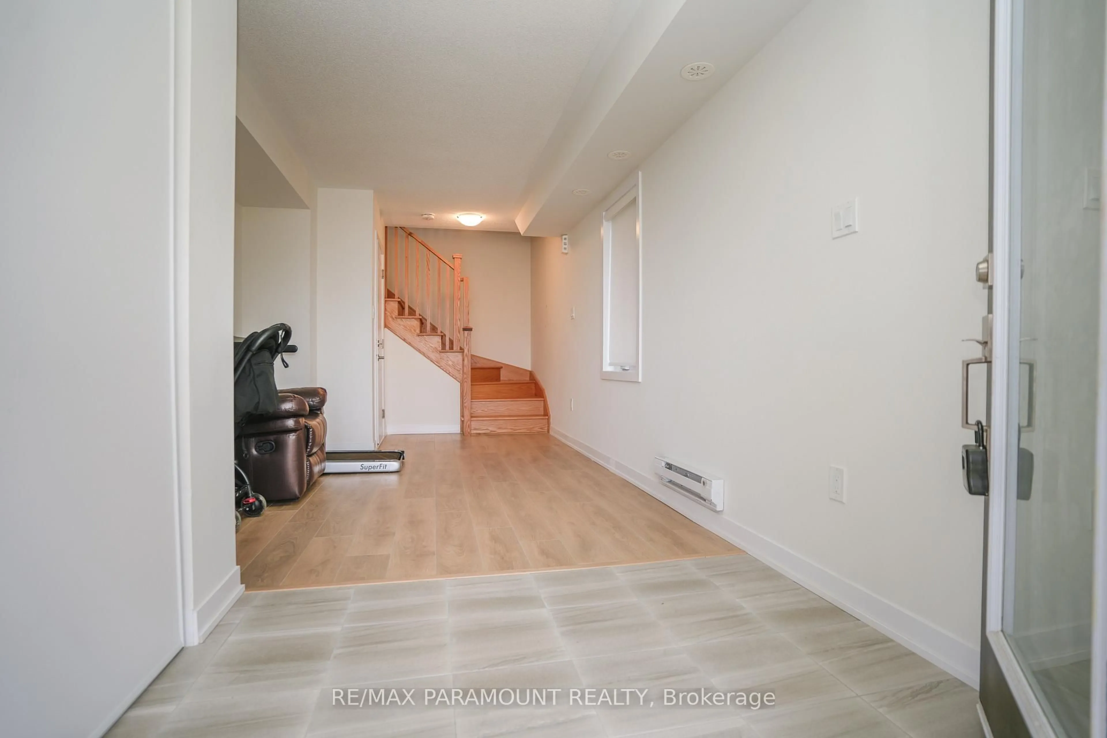 Unknown for 1865 Pickering Pkwy #201, Pickering Ontario L1V 0H2