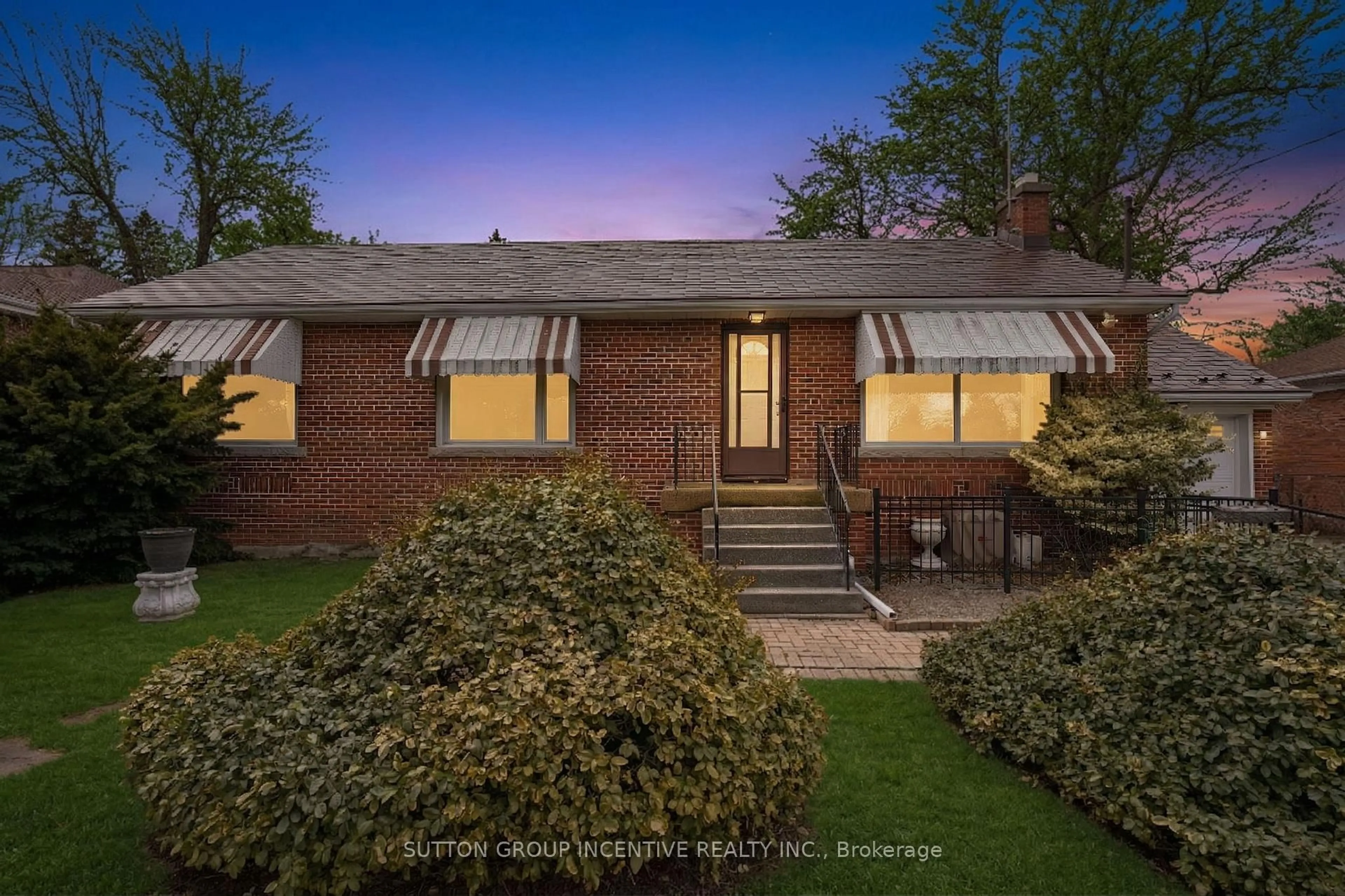 Home with brick exterior material, street for 6 Kingsmere Cres, Toronto Ontario M1M 3B3
