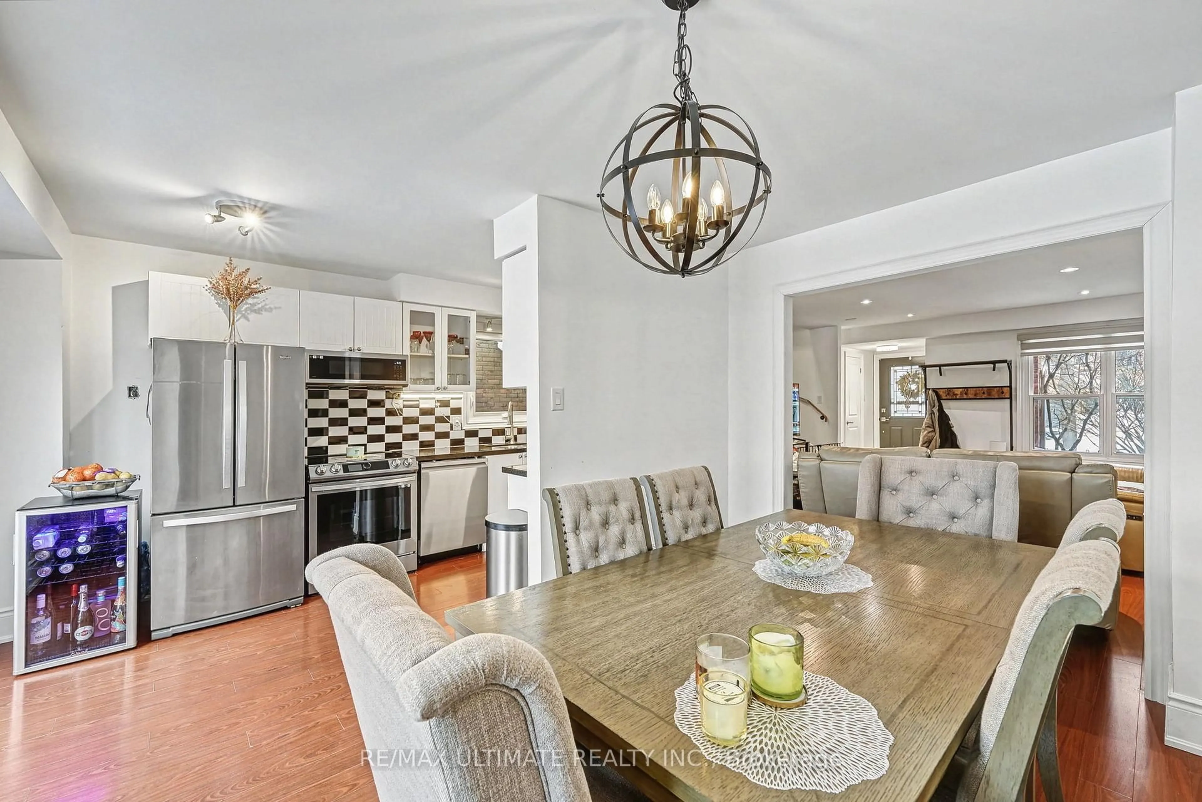 Open concept kitchen, ceramic/tile floor for 29 Kipling Cres, Ajax Ontario L1S 5A7