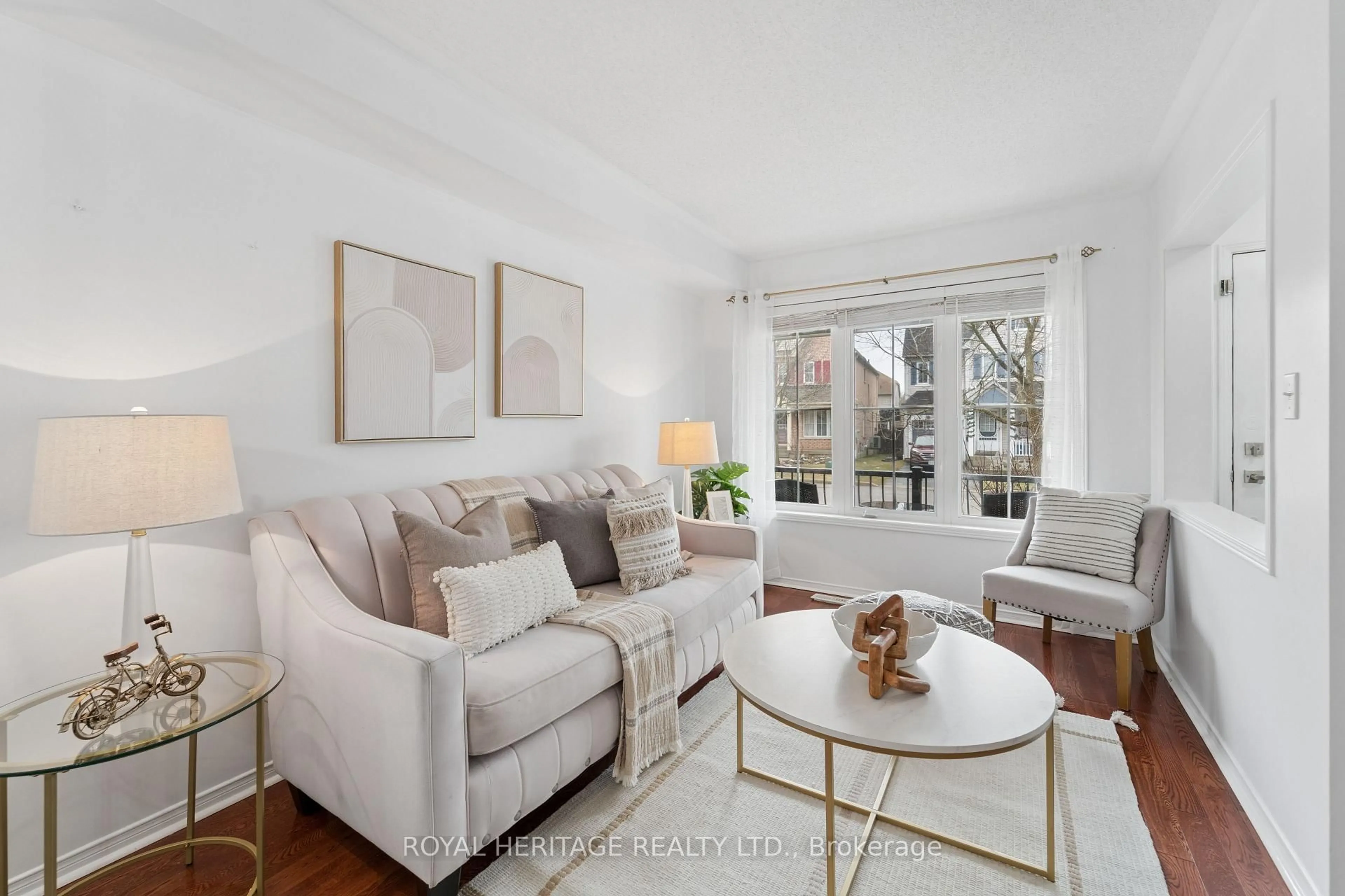 Living room with furniture, unknown for 40 McNicol Cres, Ajax Ontario L1Z 1Y8