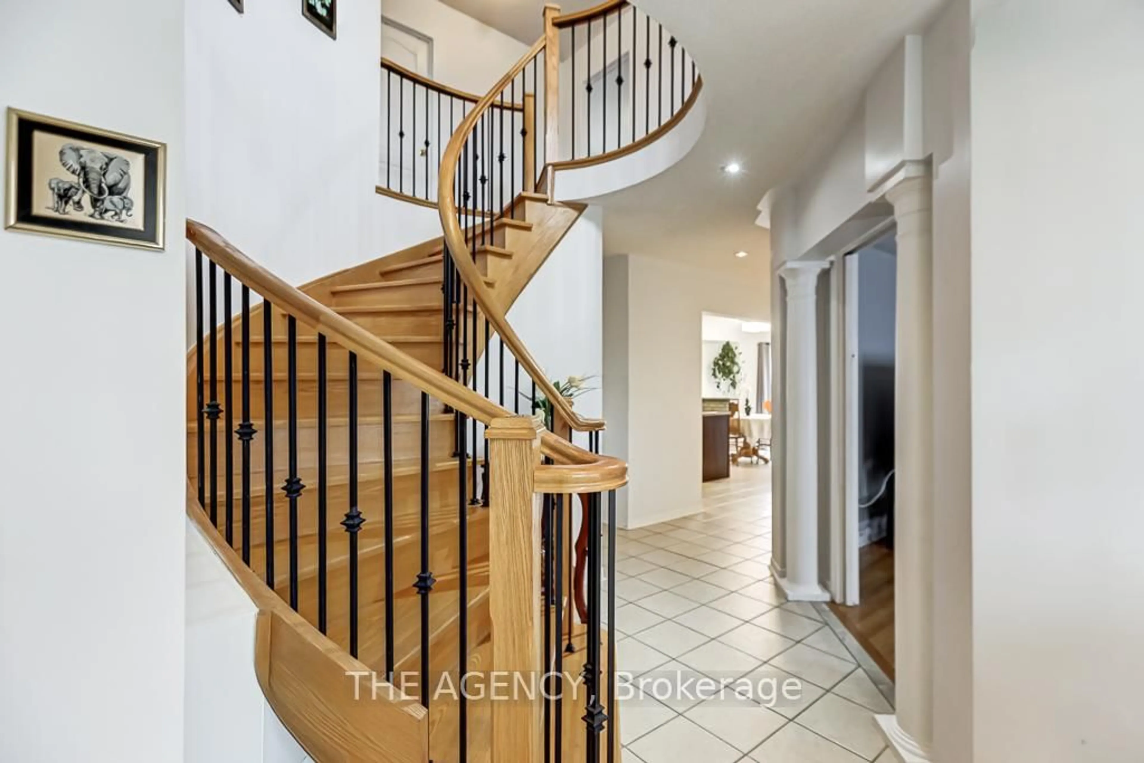 Unknown for 3241 Country Lane, Whitby Ontario L1P 1T5