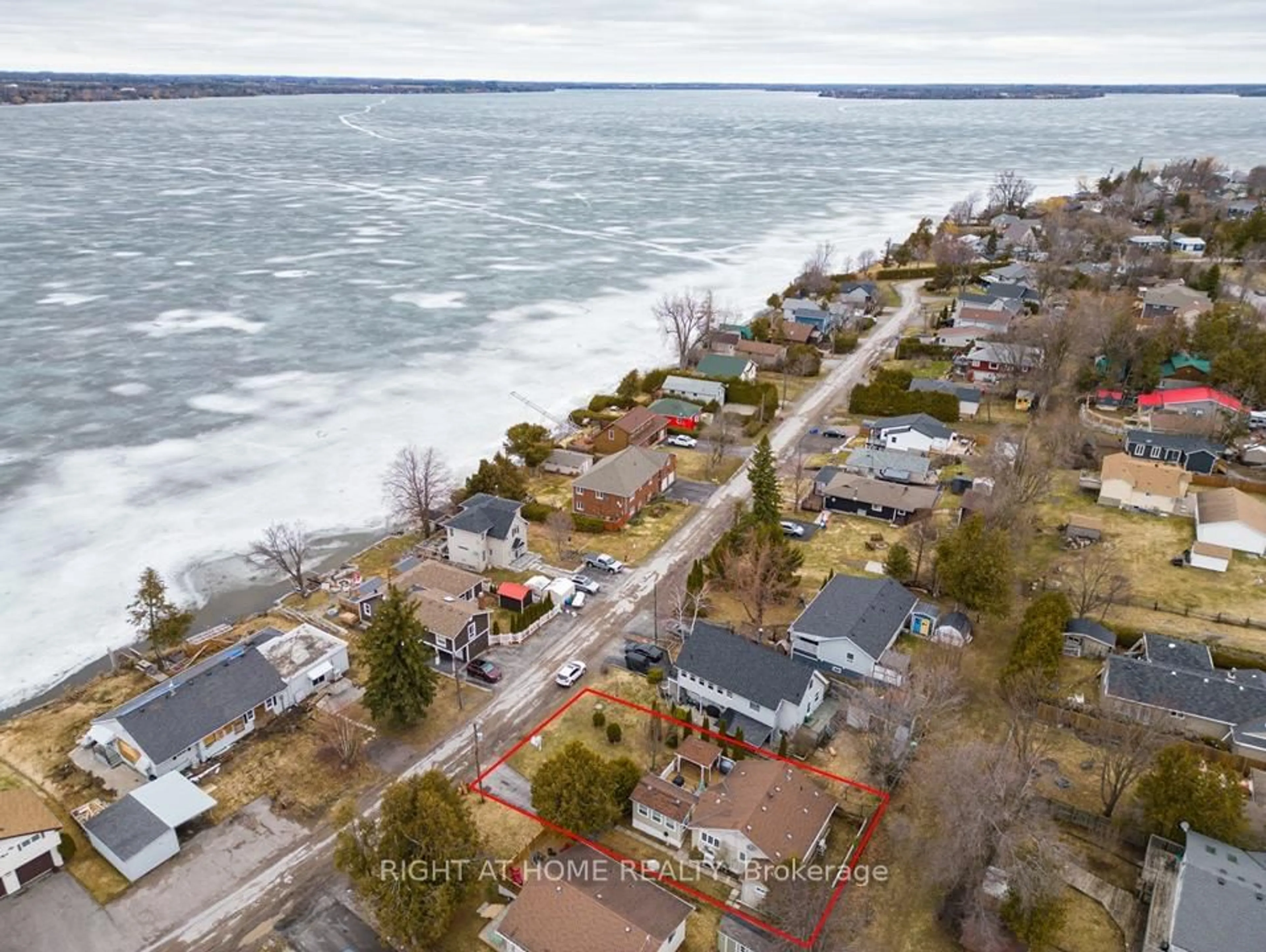 A pic from outside/outdoor area/front of a property/back of a property/a pic from drone, water/lake/river/ocean view for 120 Cedar Grove Dr, Scugog Ontario L0B 1E0