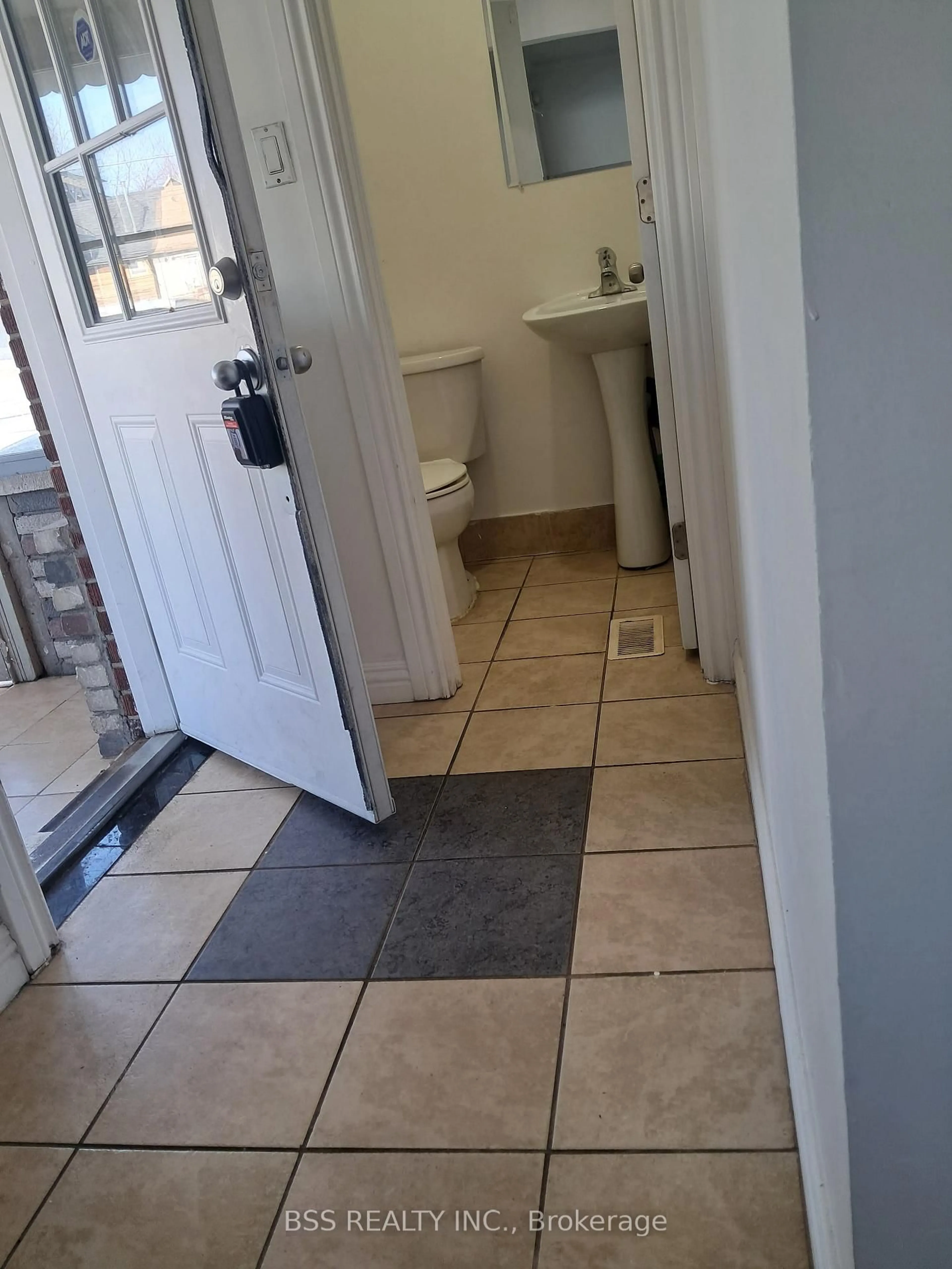 Unknown for 464 Warden Ave, Toronto Ontario M1L 3Z1