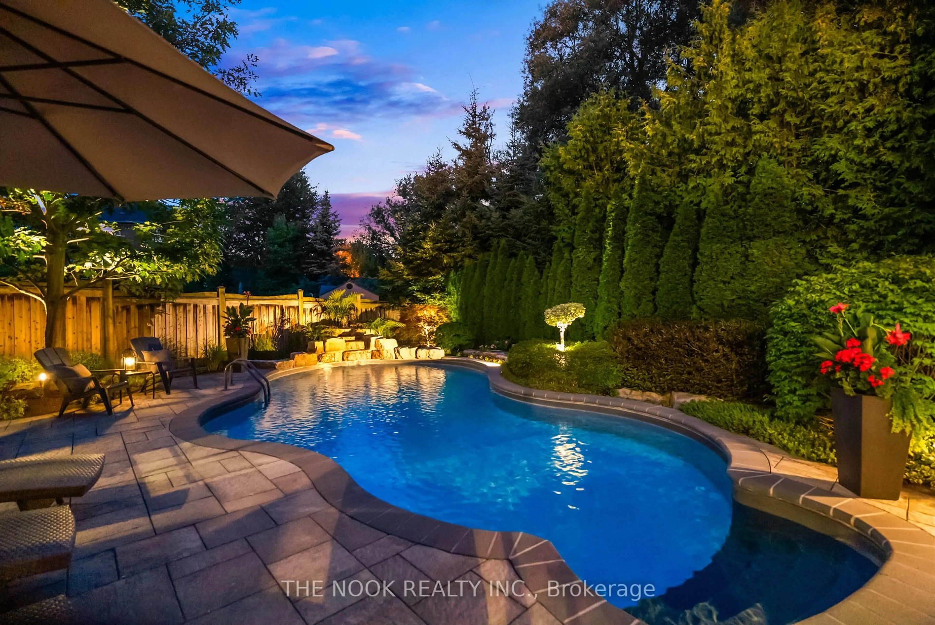 Pool for 113 Feint Dr, Ajax Ontario L1T 0E8