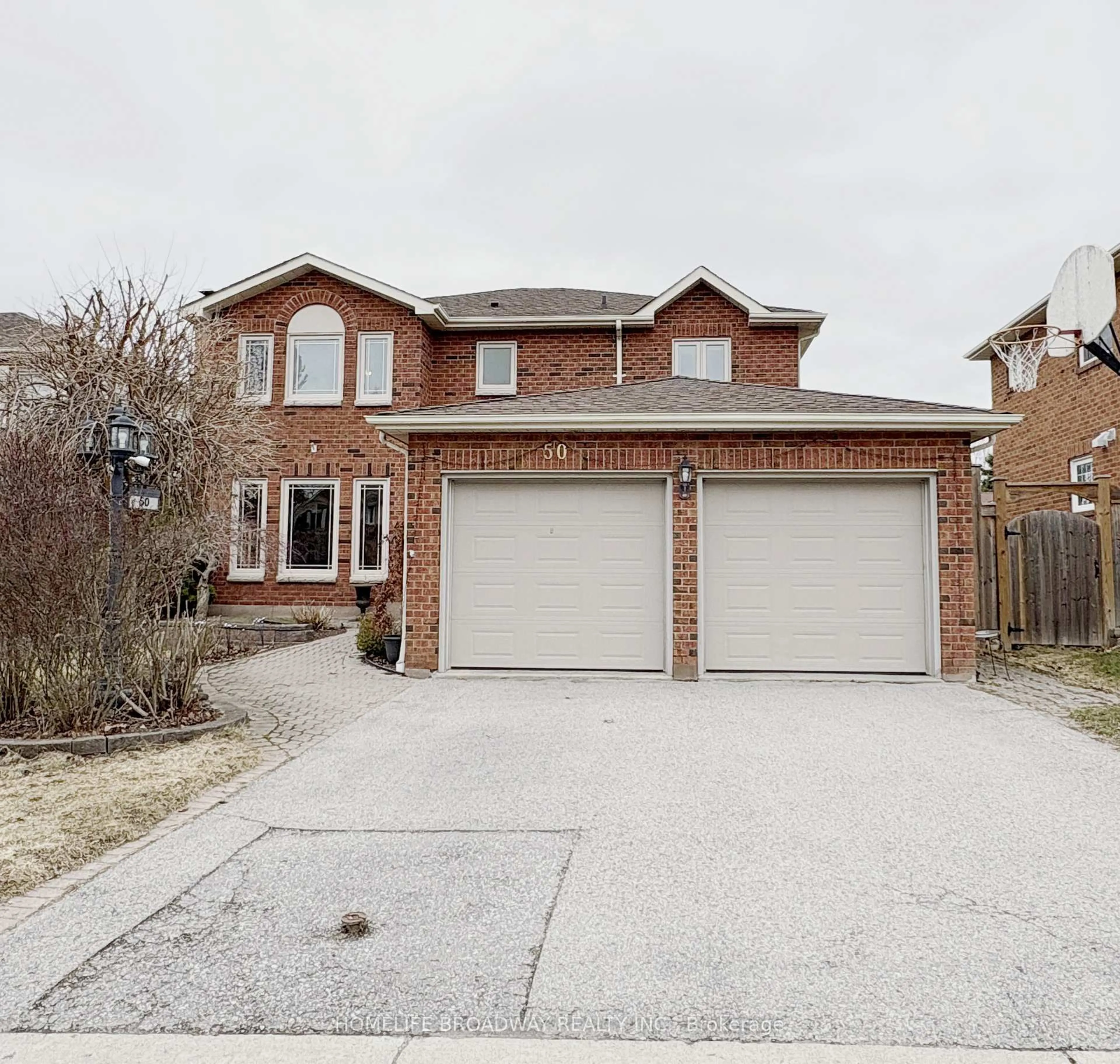 Home with brick exterior material, street for 50 Fallingbrook St, Whitby Ontario L1R 1L8