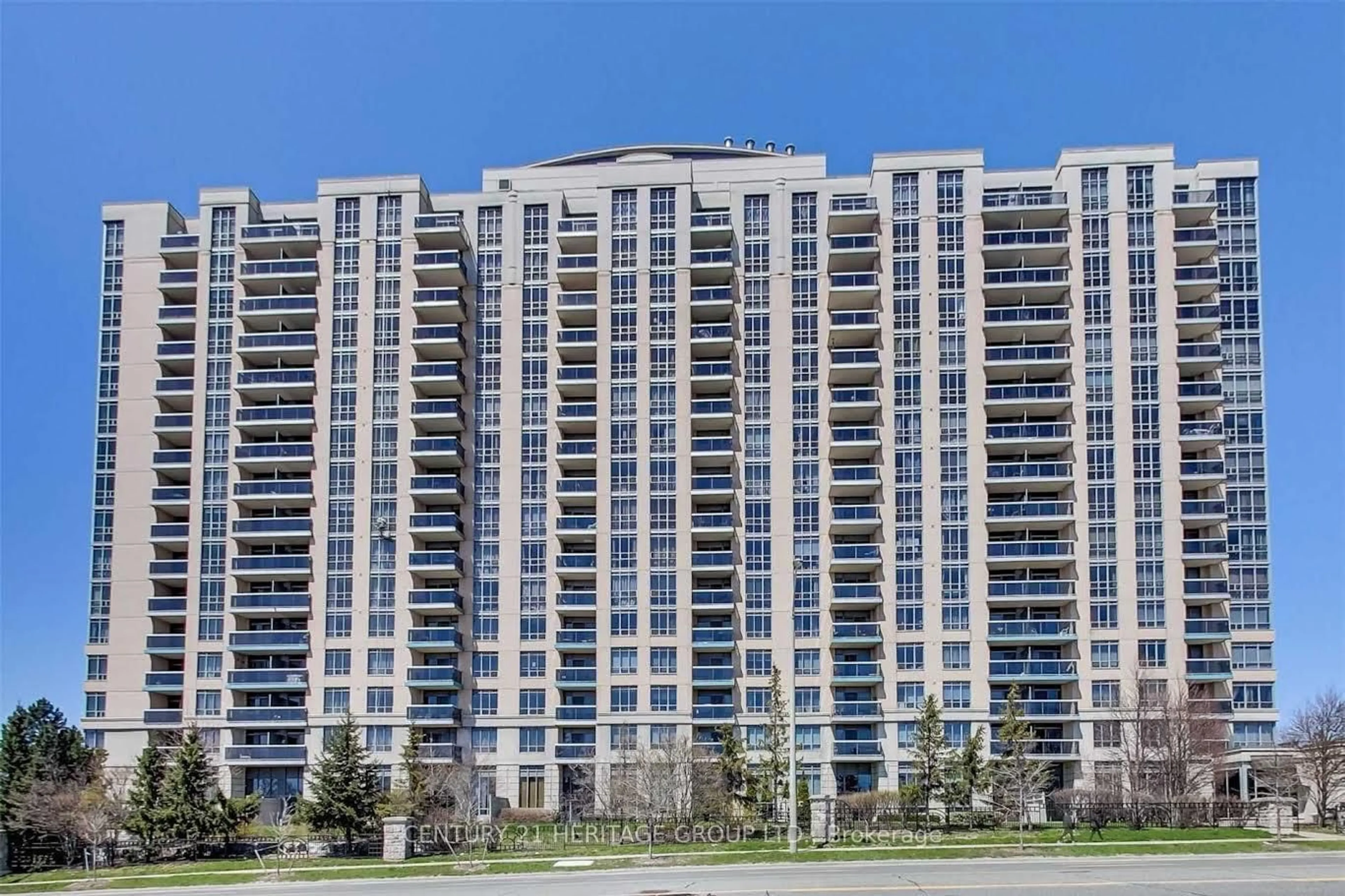 A pic from outside/outdoor area/front of a property/back of a property/a pic from drone, city buildings view from balcony for 8 Mondeo Dr #415, Toronto Ontario M1P 5C7