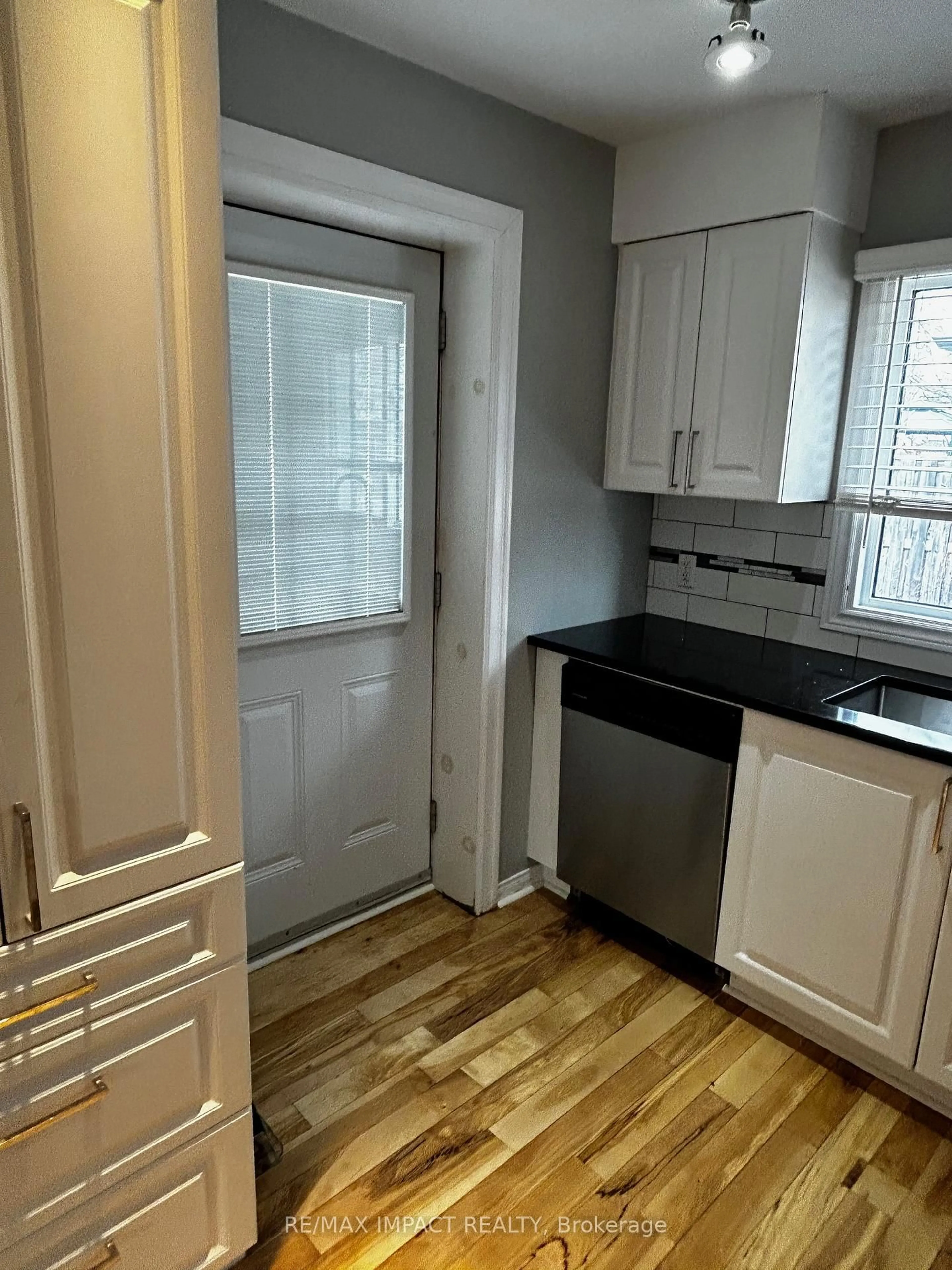 Unknown for 234 Oshawa Blvd Blvd, Oshawa Ontario L1G 5S9