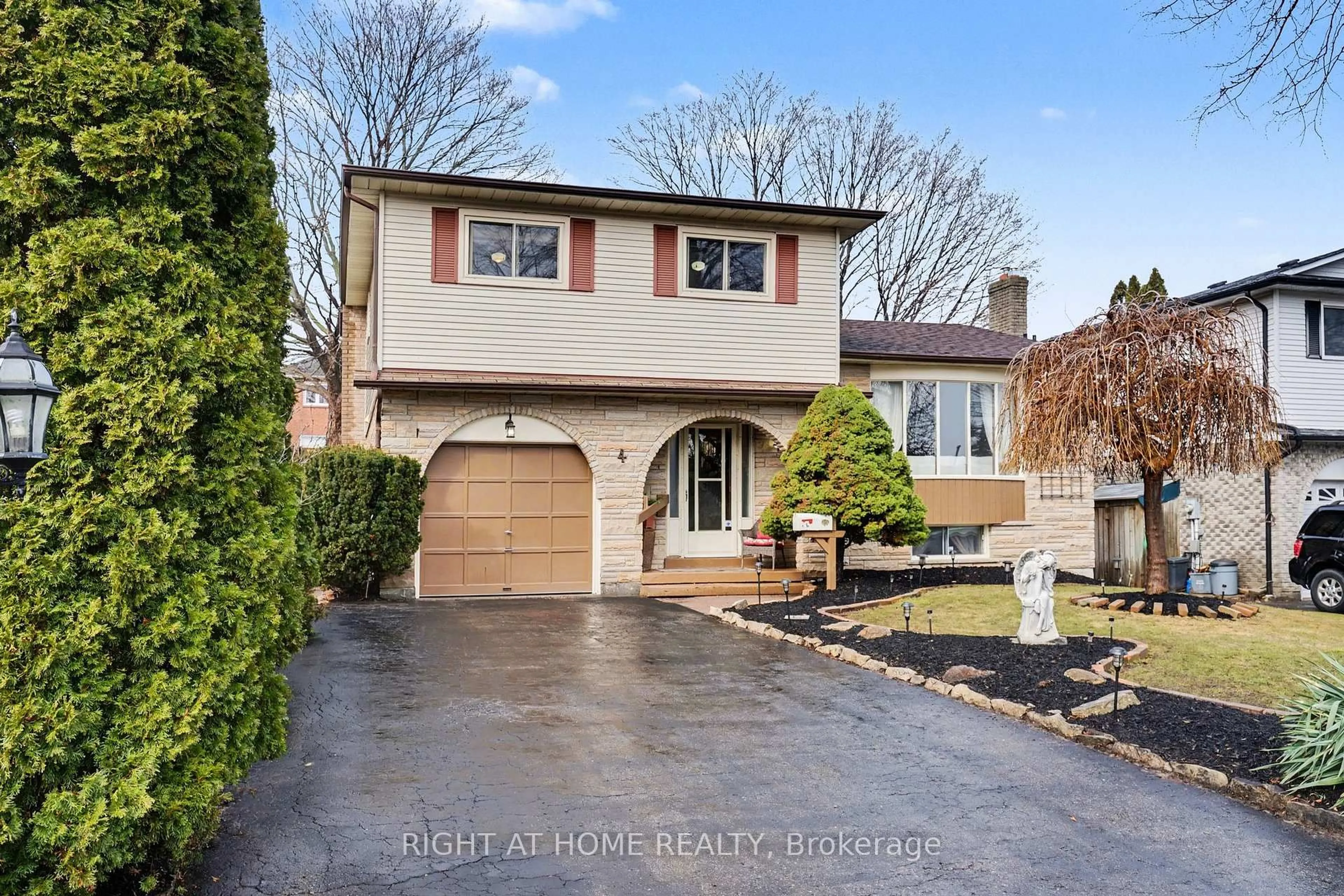 Home with brick exterior material, street for 4 Falcon Crt, Whitby Ontario L1N 6V5