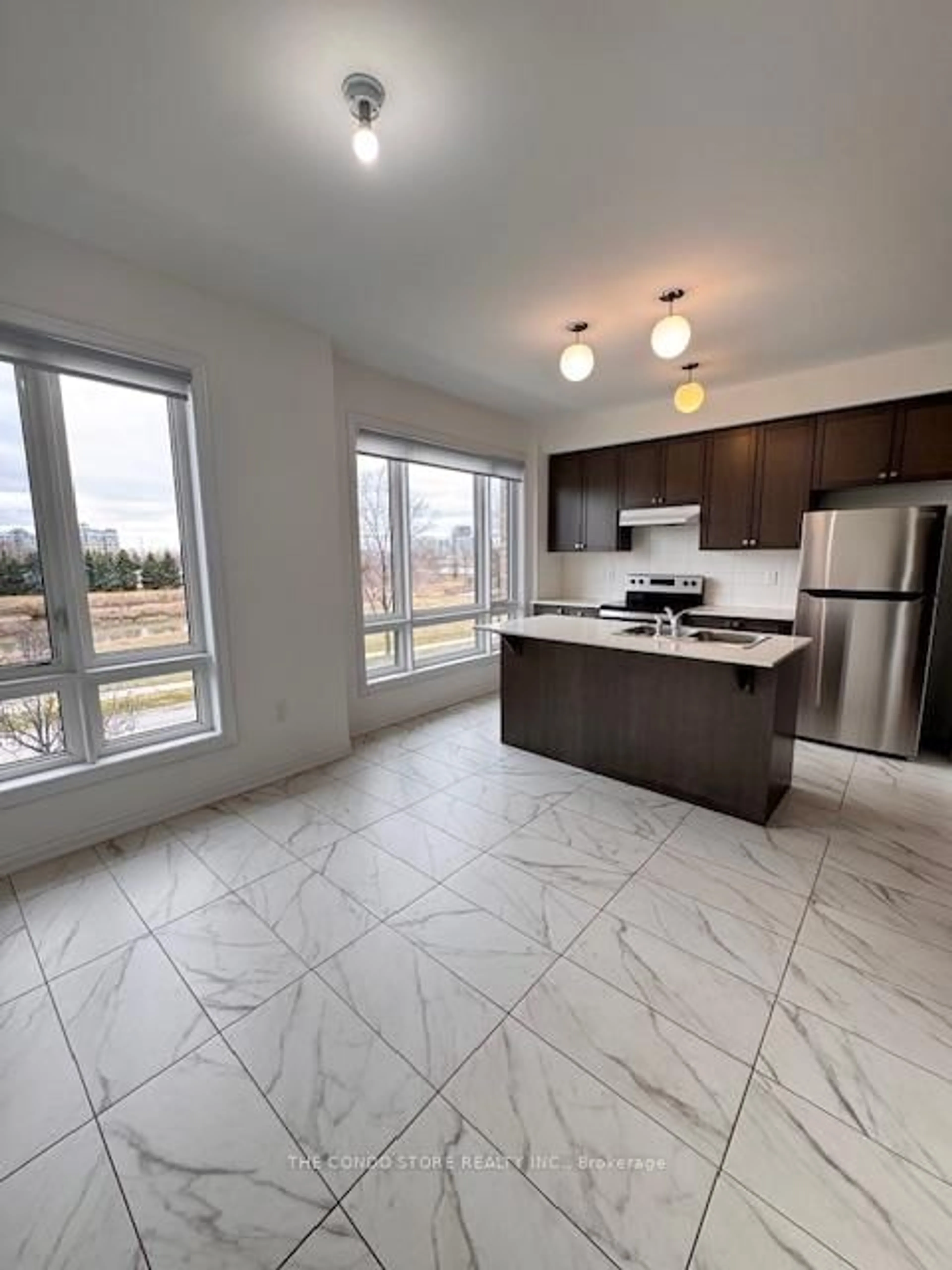 Open concept kitchen, unknown for 19 Haydock Way, Whitby Ontario L1N 0M6
