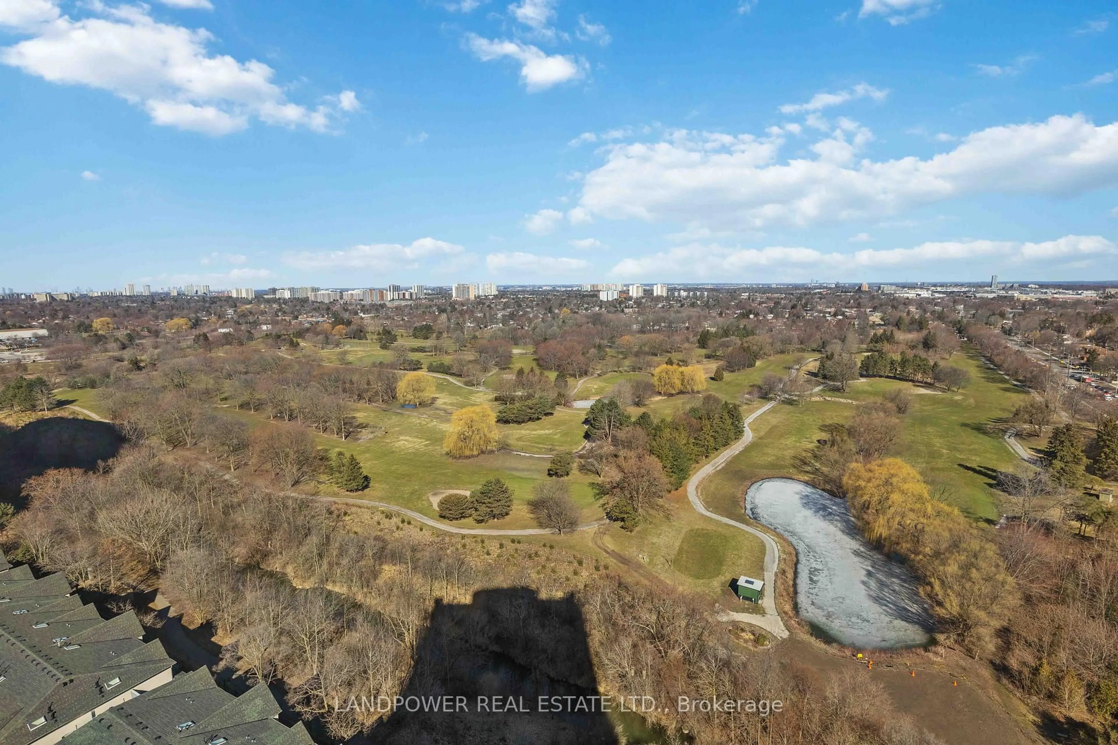 A pic from outside/outdoor area/front of a property/back of a property/a pic from drone, water/lake/river/ocean view for 228 Bonis Ave #2510, Toronto Ontario M1T 3W4