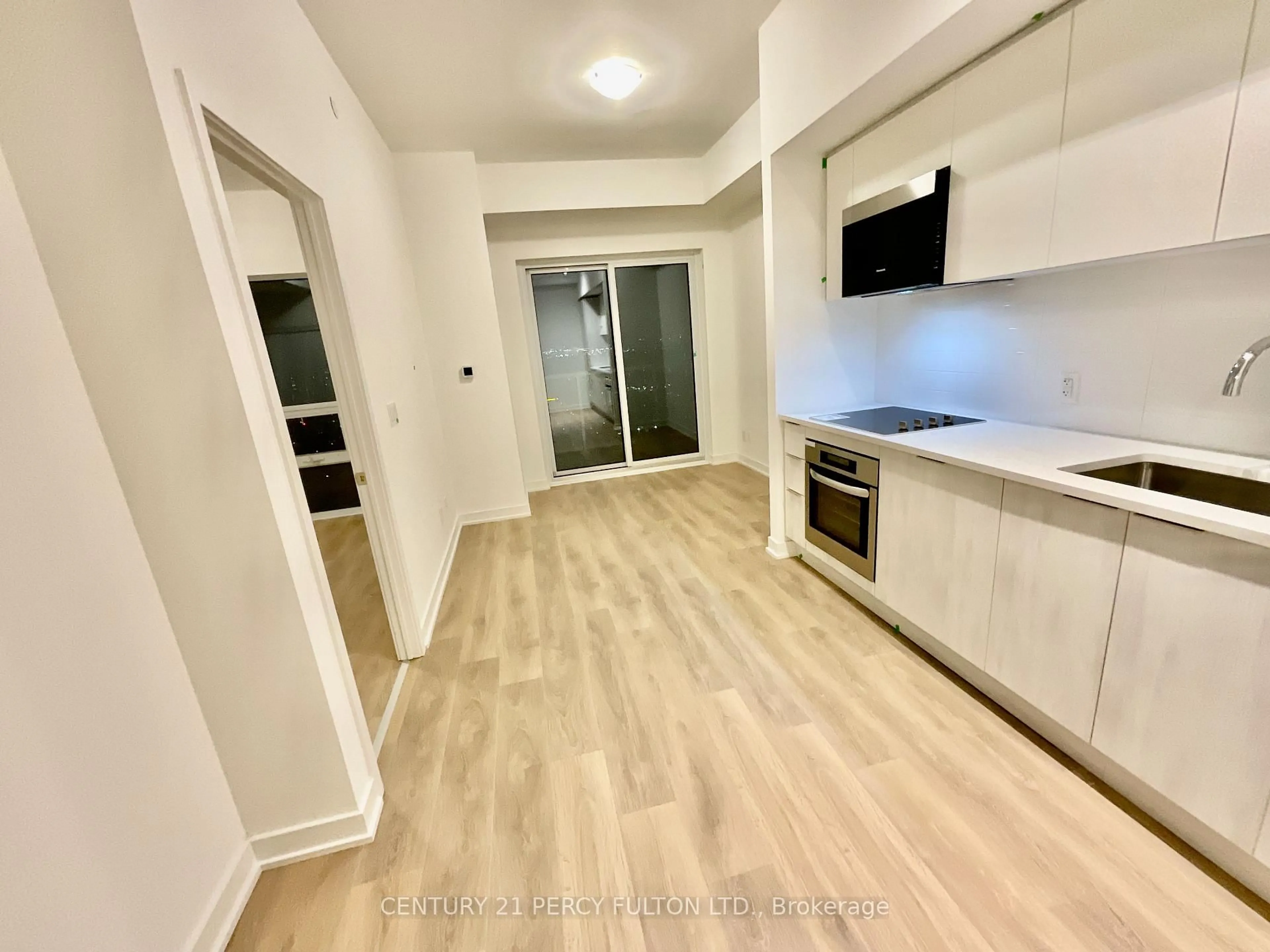 Standard kitchen, unknown for 2031 Kennedy Rd #2920, Toronto Ontario M1T 3G2