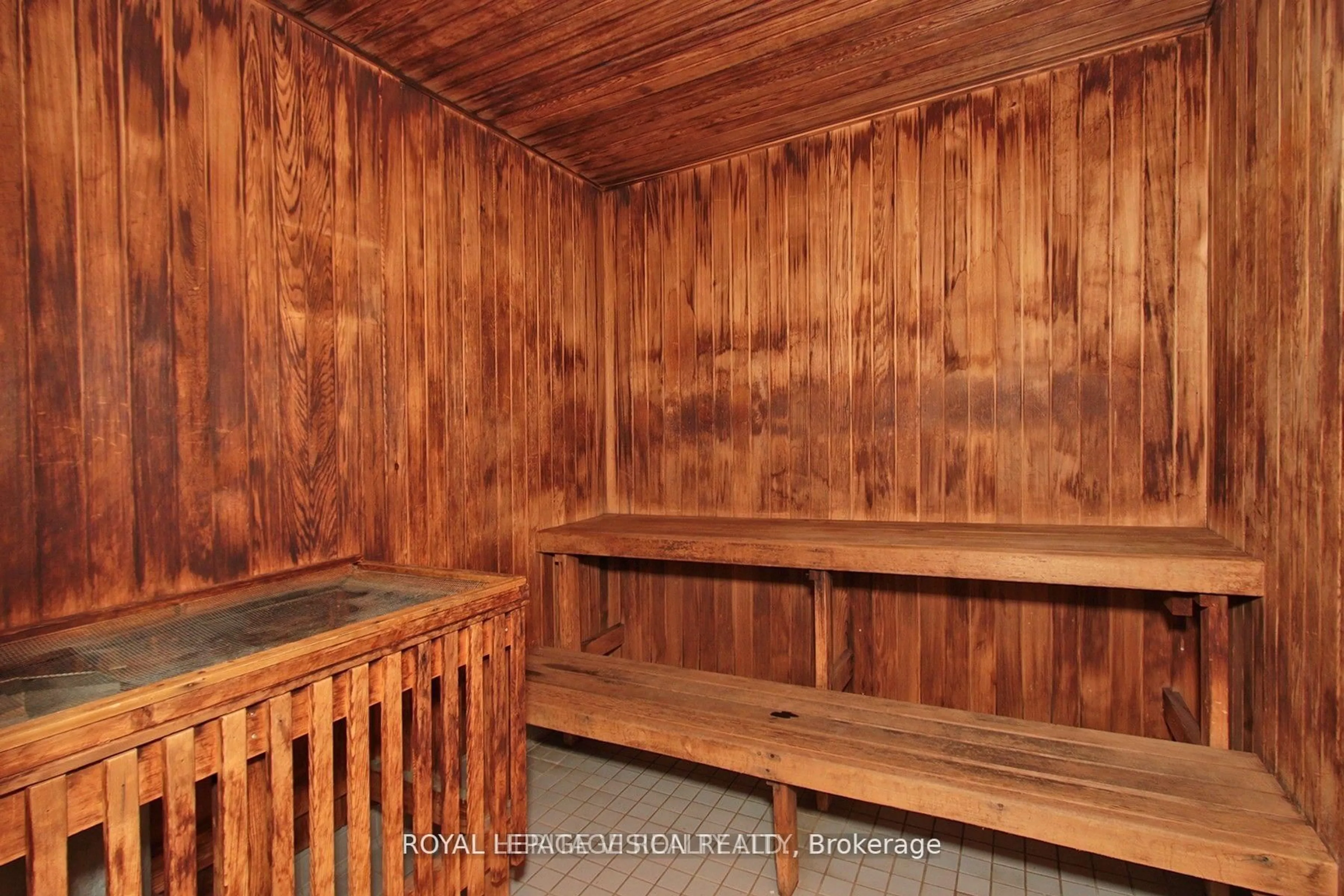 Unknown for 3231 Eglinton Ave #106, Toronto Ontario M1J 3N5