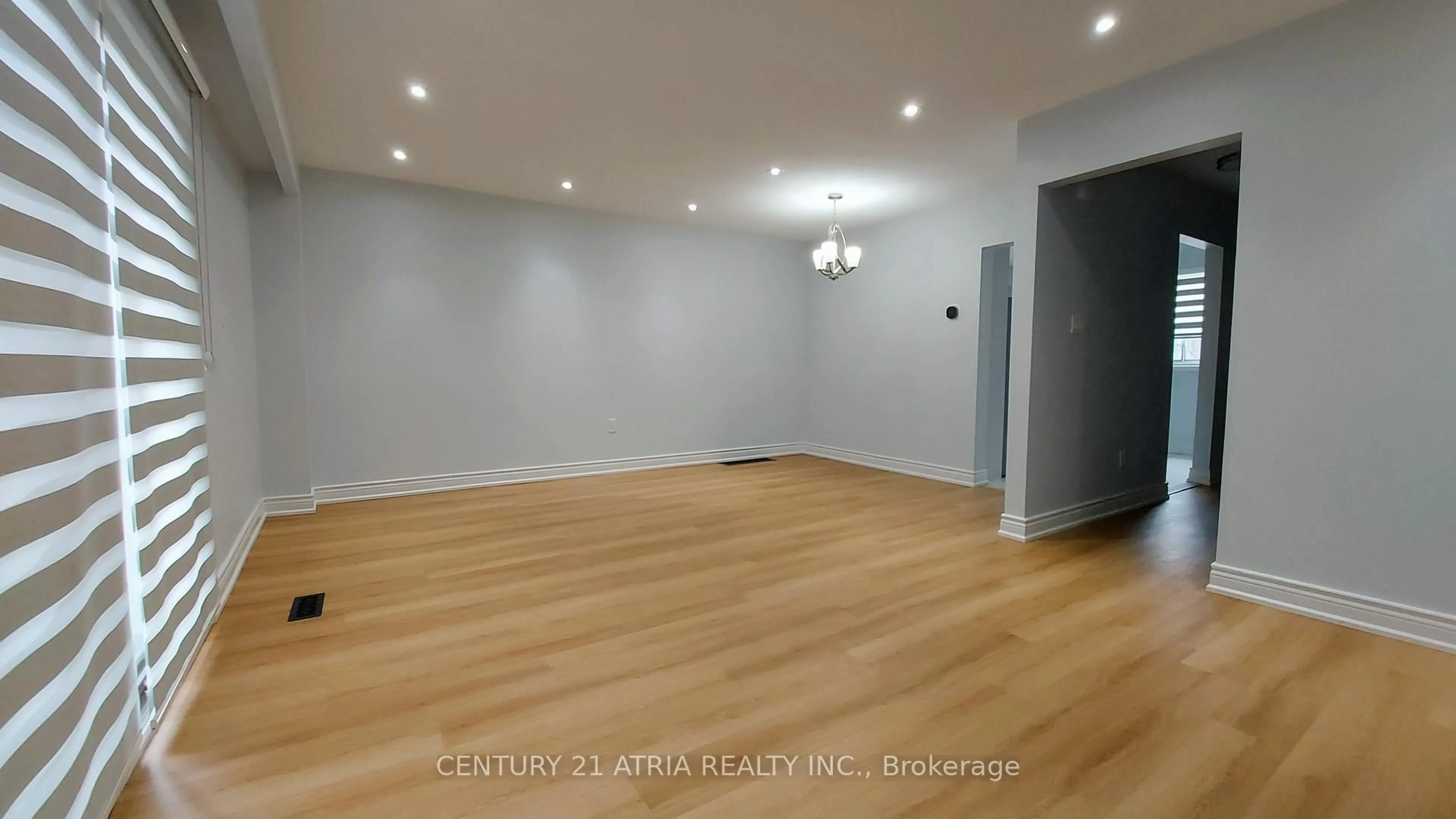 A pic of a room for 143 Purpledusk Tr, Toronto Ontario M1E 4C9