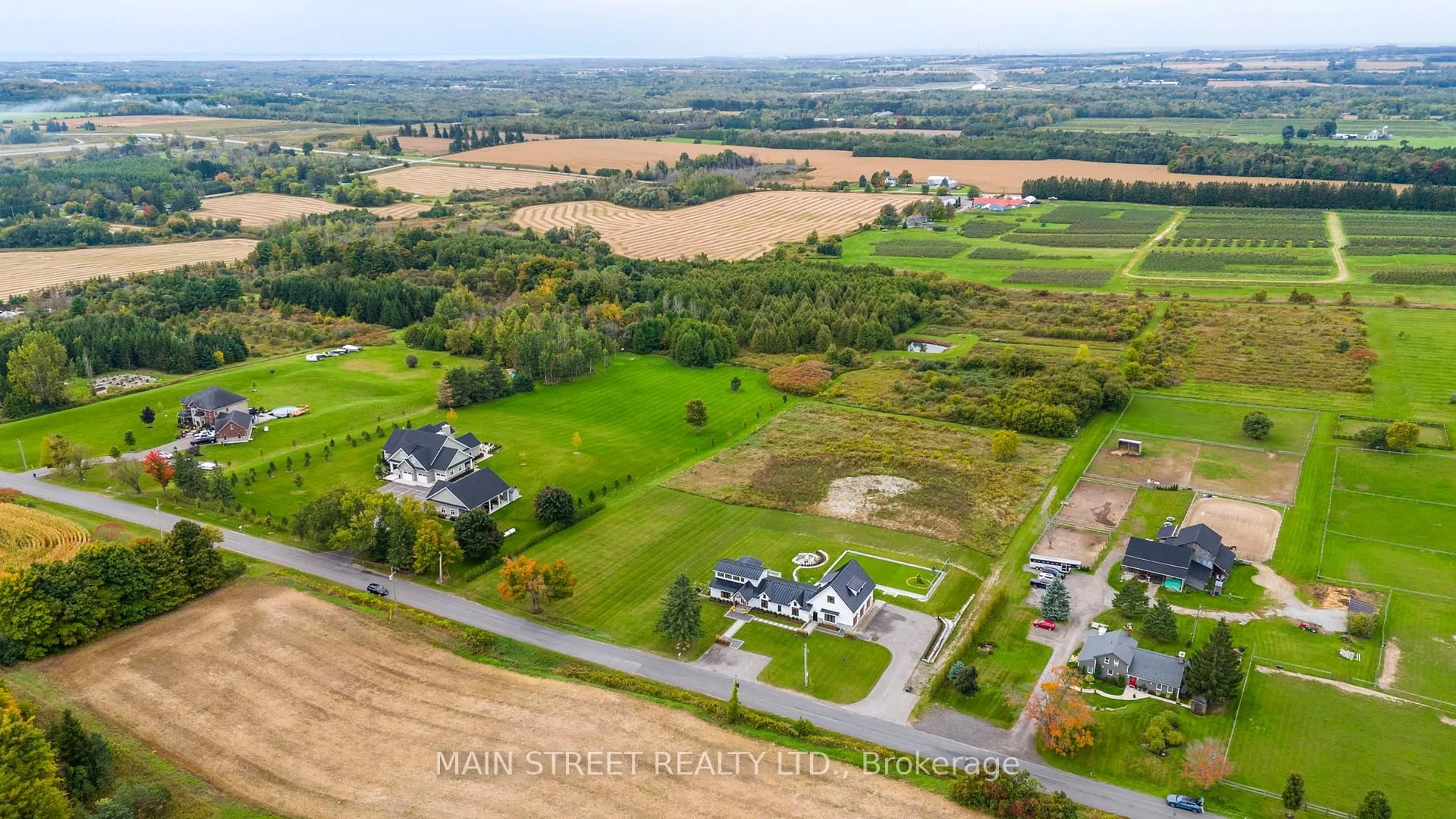 A pic from outside/outdoor area/front of a property/back of a property/a pic from drone, unknown for 6346 Clemens Rd, Clarington Ontario L1C 5R3