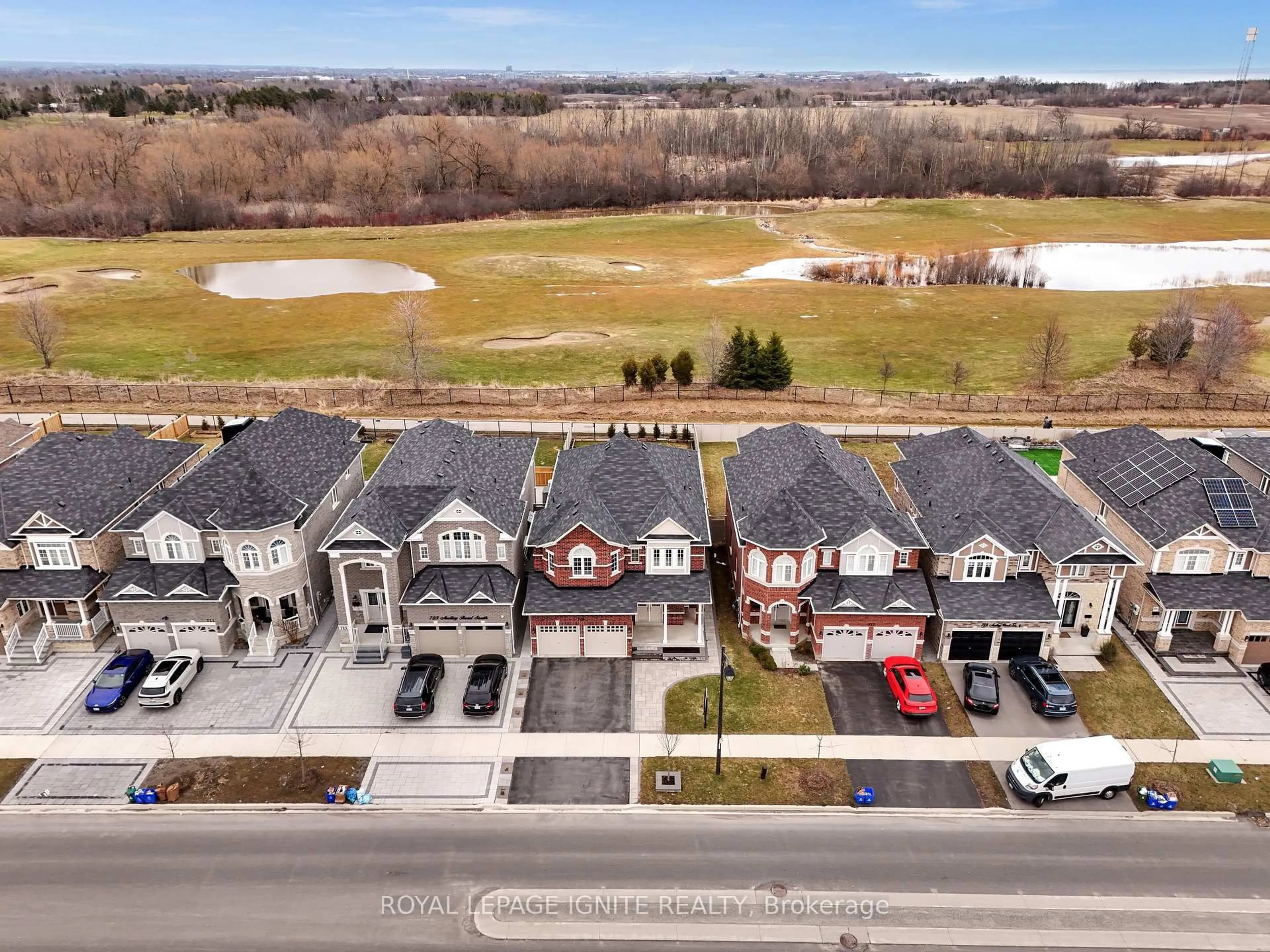 A pic from outside/outdoor area/front of a property/back of a property/a pic from drone, unknown for 725 Audley Rd, Ajax Ontario L1Z 0T7