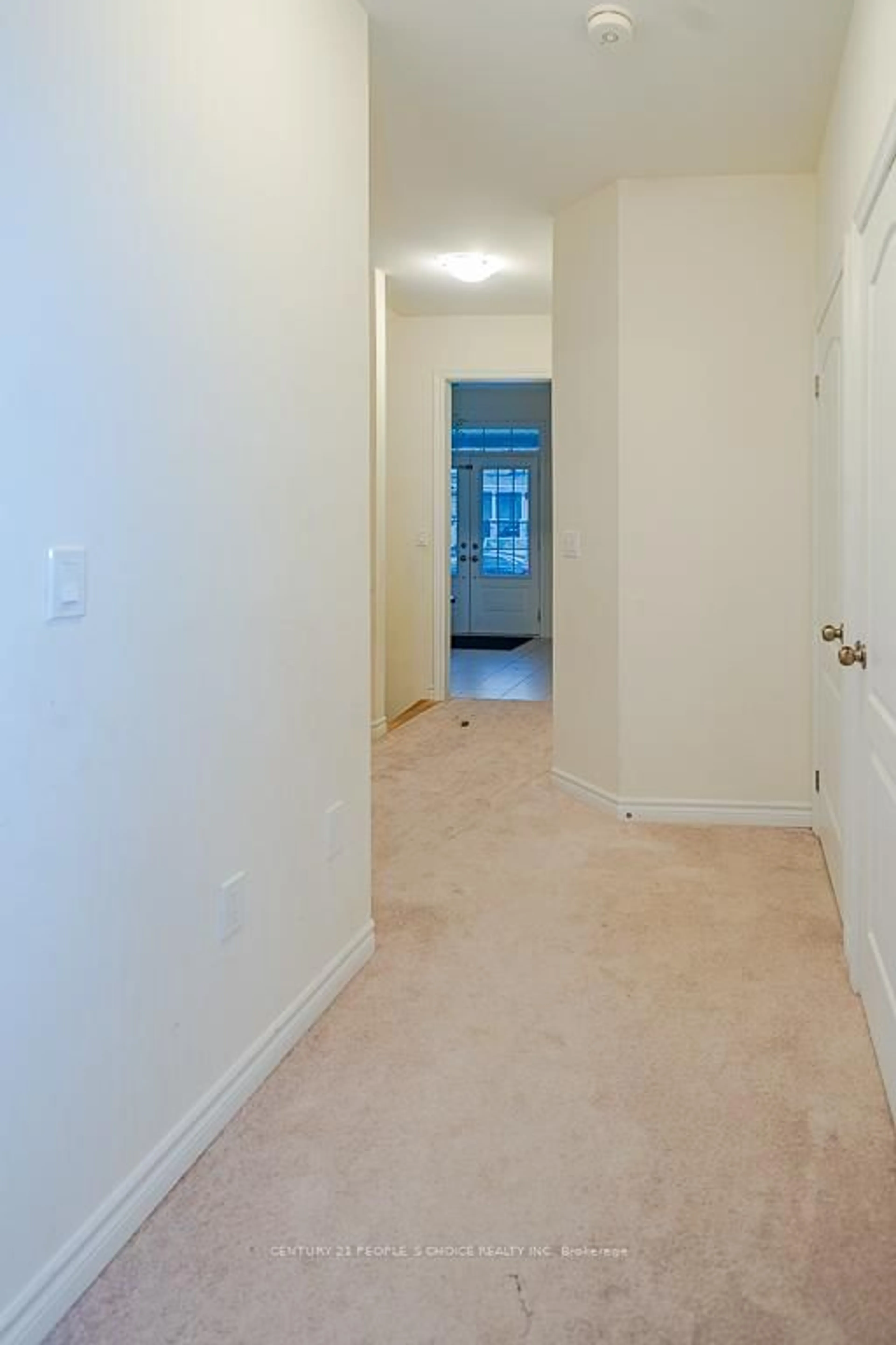 A pic of a room for 83 Robin Trail Robin Tr, Scugog Ontario L9L 0E2