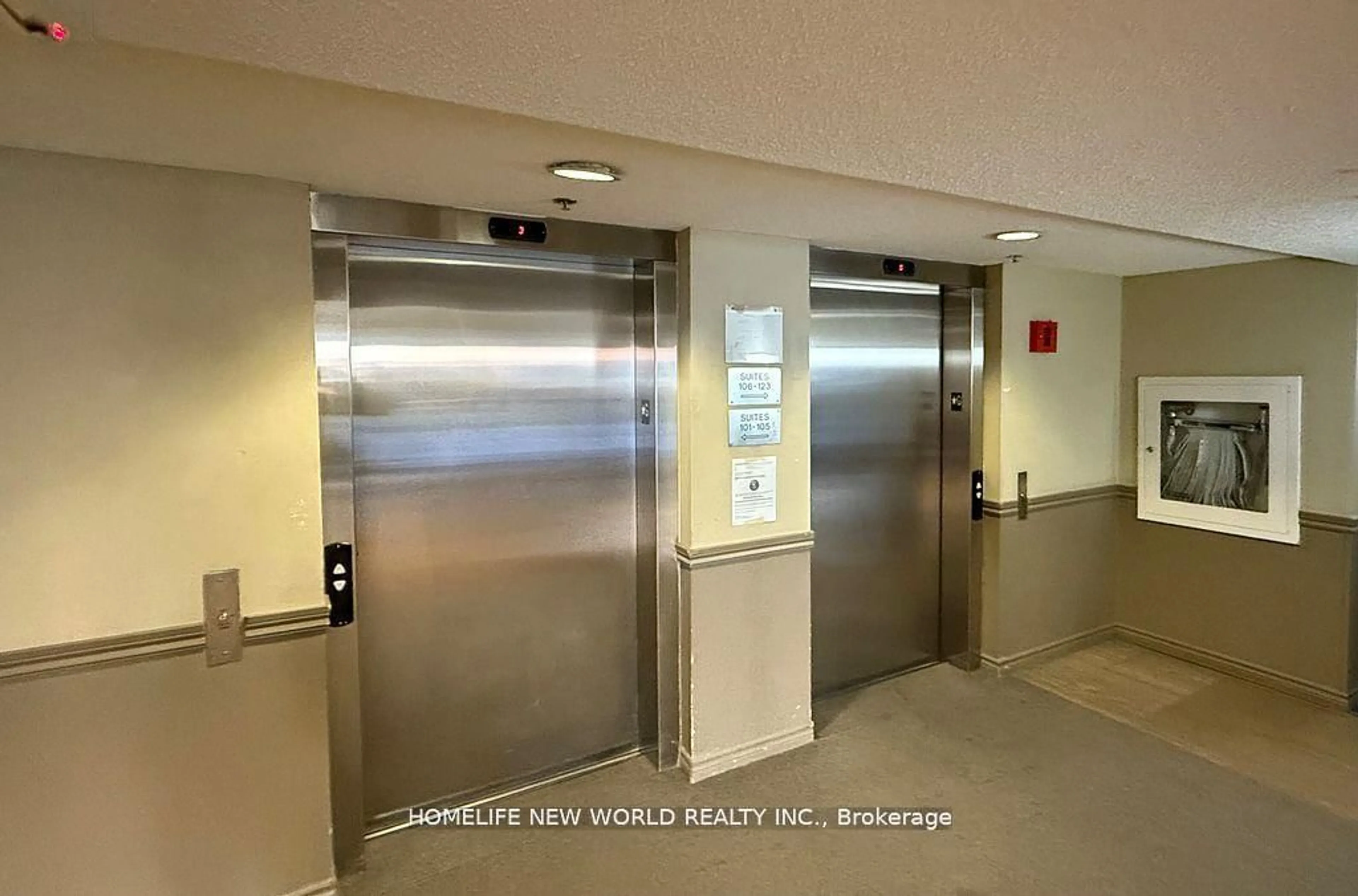 Indoor foyer for 5235 Finch Ave #310, Toronto Ontario M1S 5X3