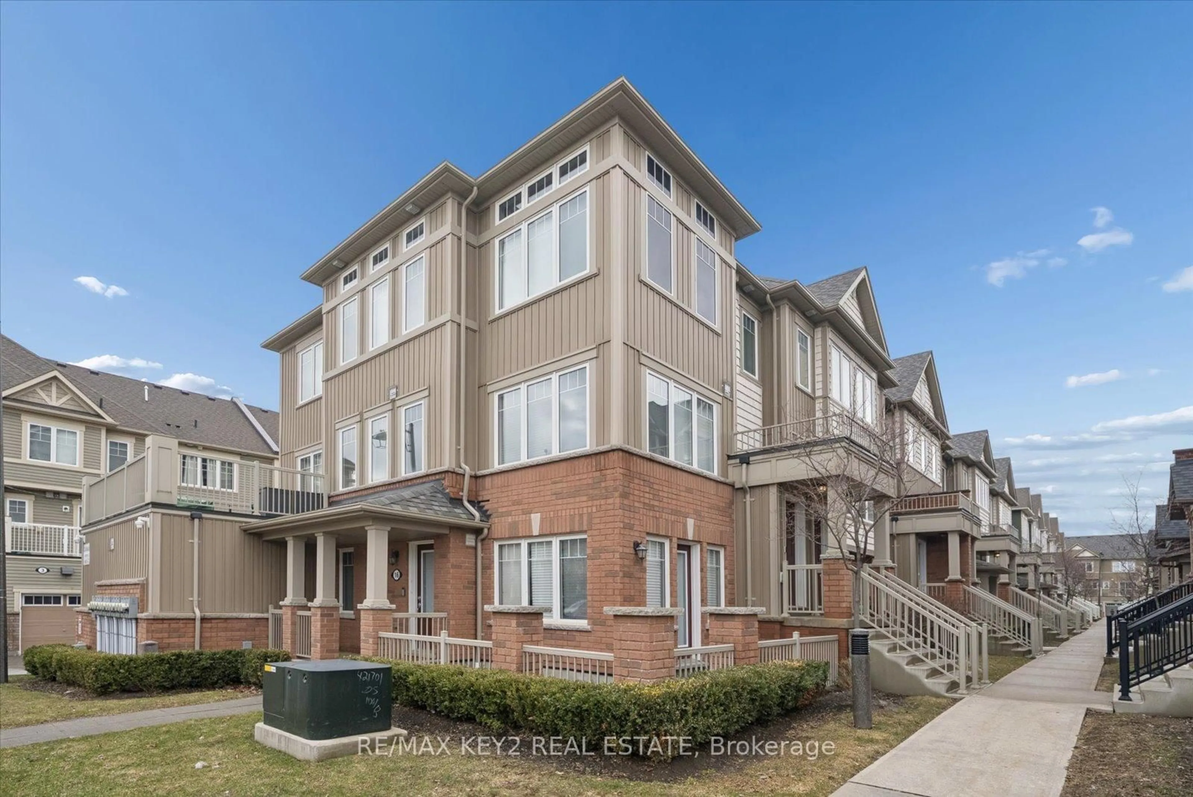Unknown for 2500 Hill Rise Crt #23, Oshawa Ontario L1L 0W2