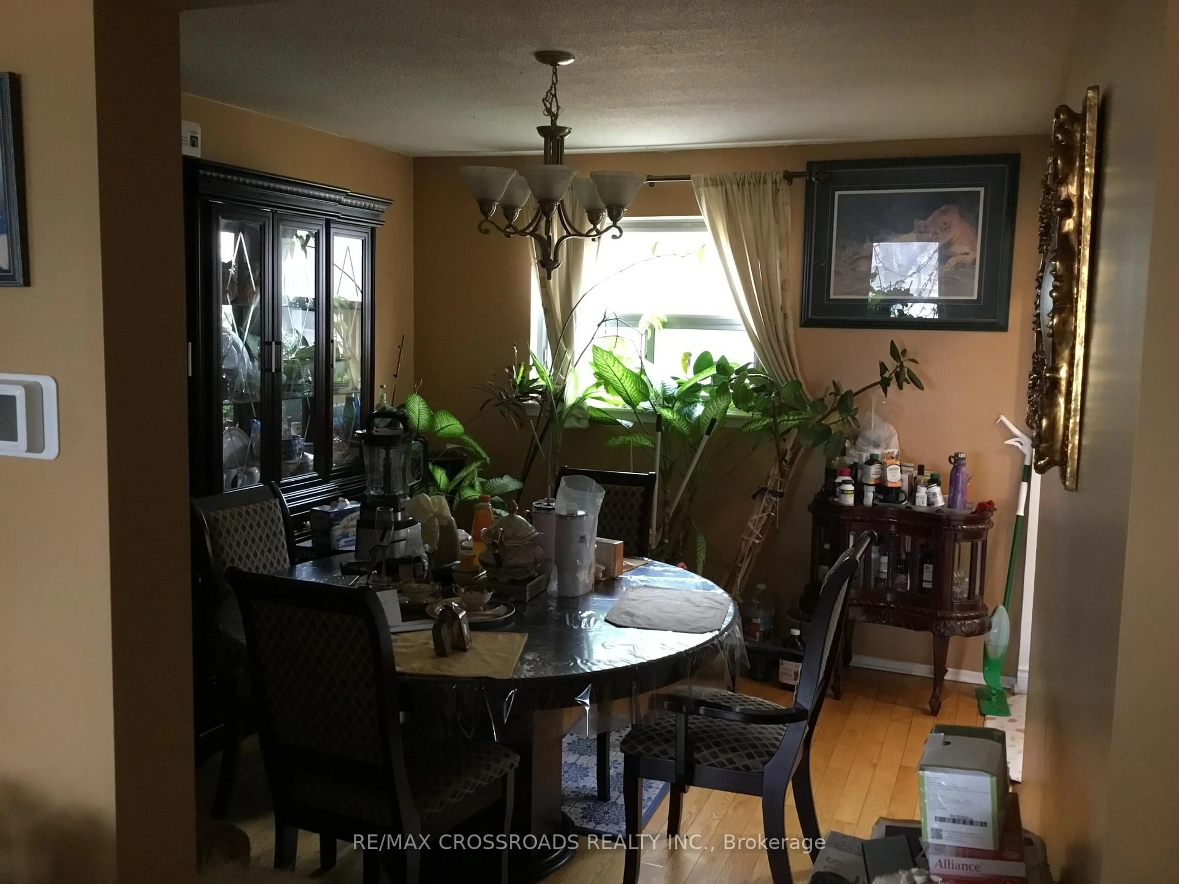 Dining room, unknown for 28 Scotney Grve, Toronto Ontario M1B 2S4